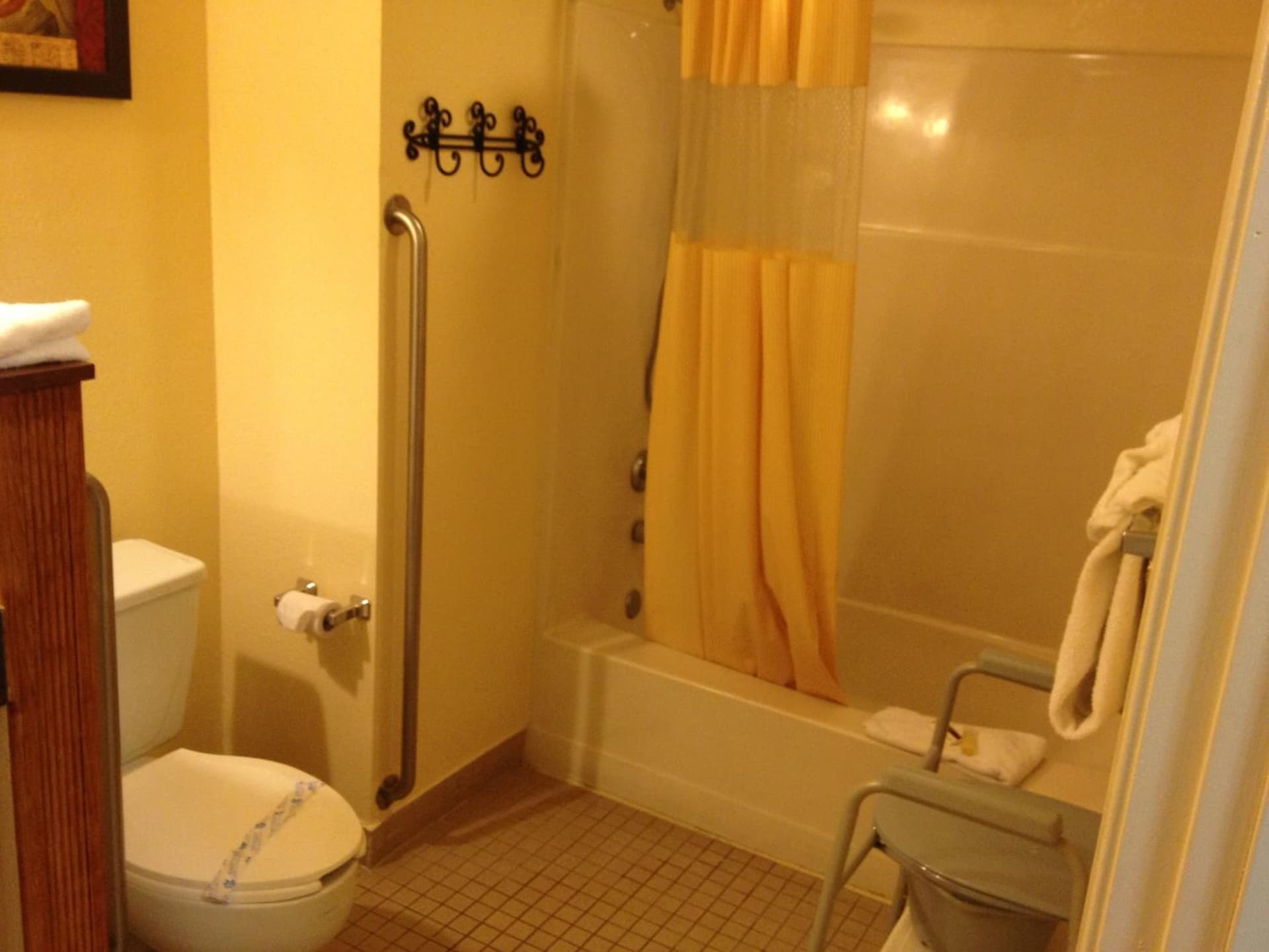 Days Inn by Wyndham Victorville - Hesperia I-15 Palmdale Road gallery photo in Victorville, CA — image 10
