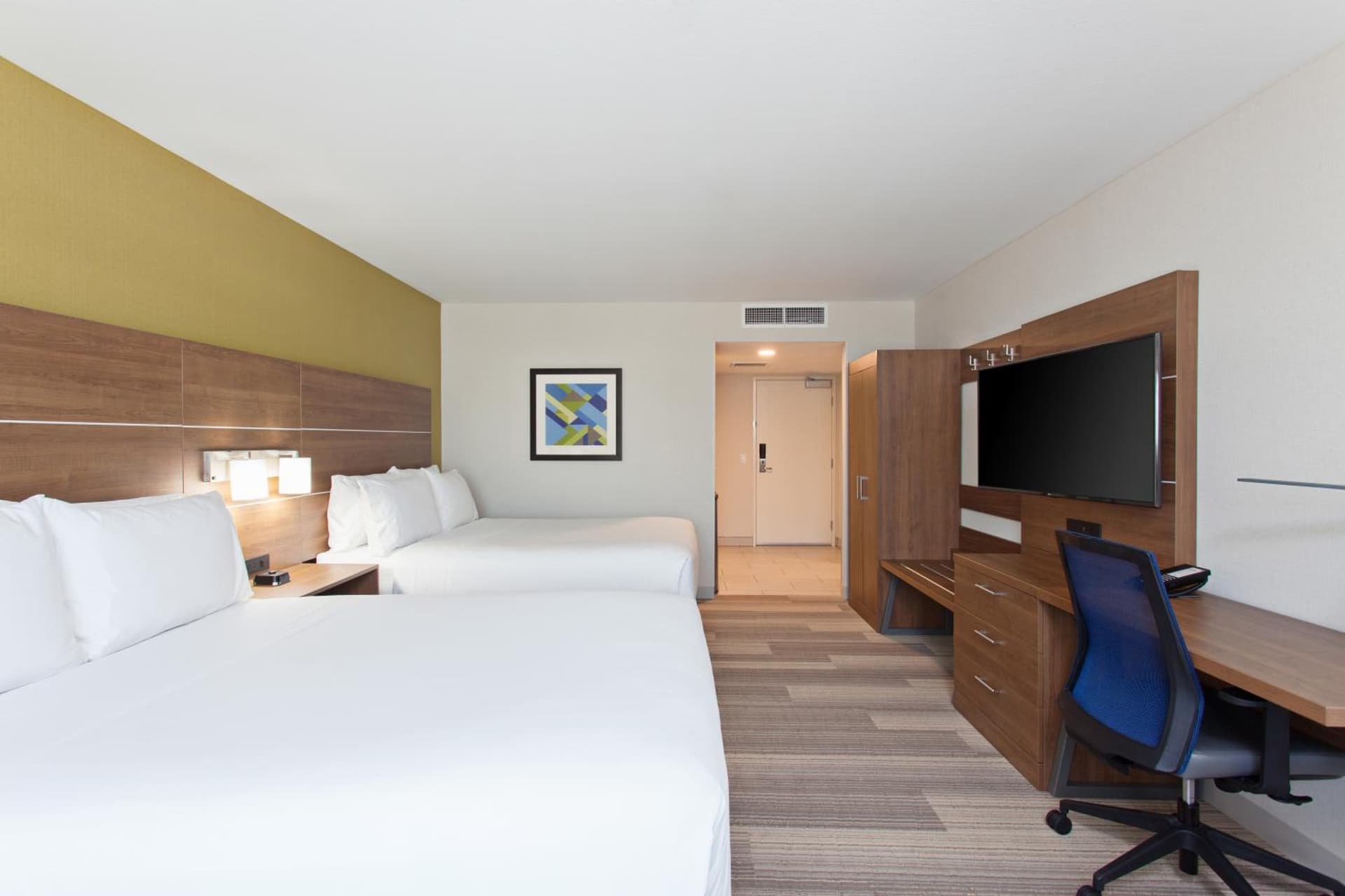 Holiday Inn Express & Suites Pasadena - Los Angeles by IHG gallery photo in Pasadena, CA — image 6