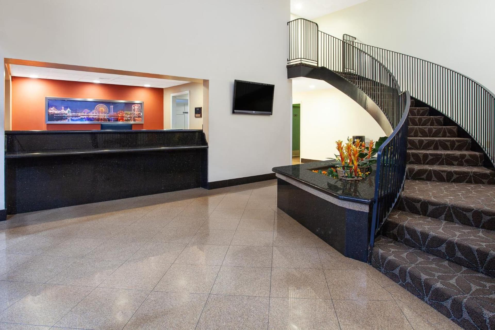 Travelodge Inn & Suites by Wyndham Anaheim on Disneyland Dr gallery photo in Anaheim, CA — image 29
