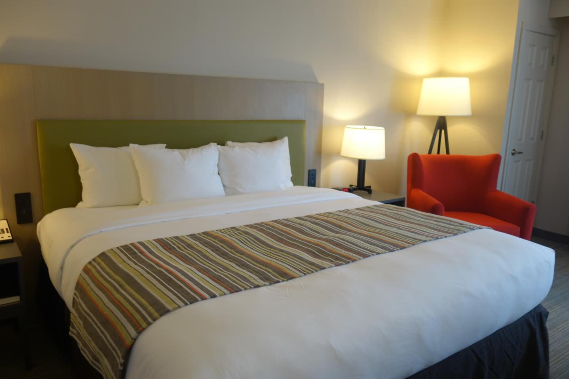 Country Inn & Suites by Radisson, La Crosse, WI gallery photo in La Crosse, WI — image 36