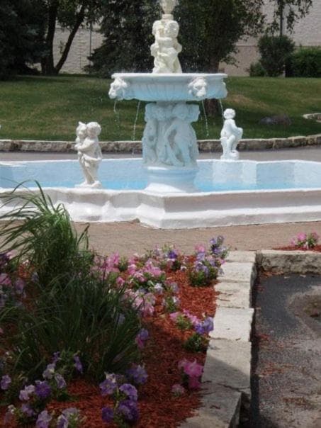 Chateau Hotel and Conference Center gallery photo in Bloomington, IL — image 27