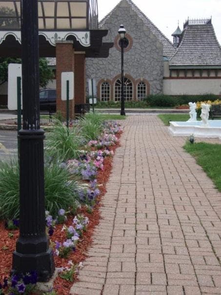 Chateau Hotel and Conference Center gallery photo in Bloomington, IL — image 51