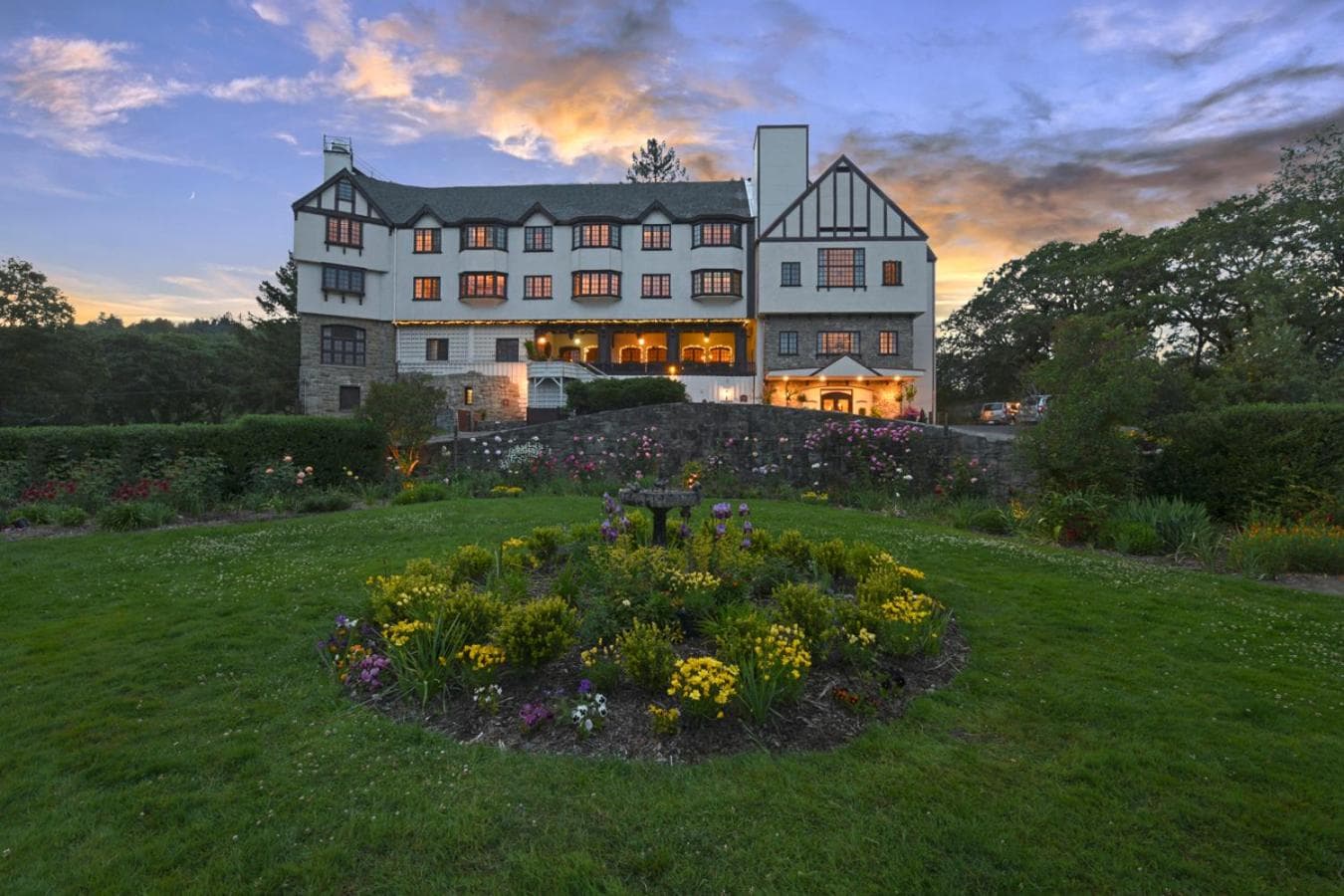 Benbow Historic Inn featured exterior or lobby in Garberville, CA — similar hotel