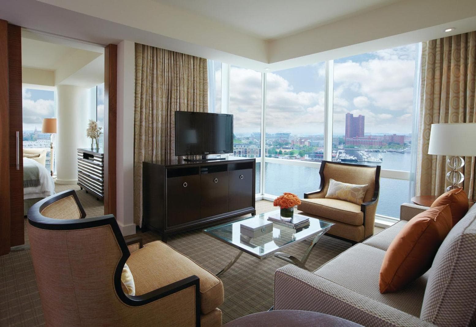 Four Seasons Baltimore gallery photo in Baltimore, MD — image 42