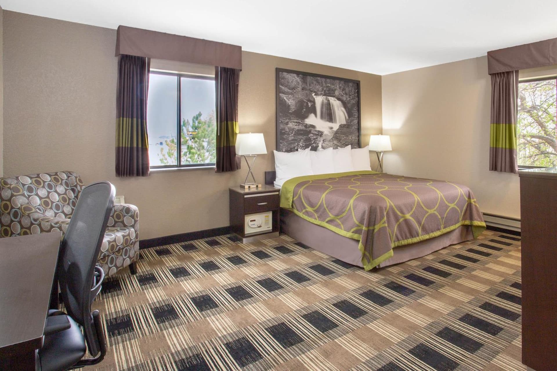 Super 8 by Wyndham Billings gallery photo in Billings, MT — image 30