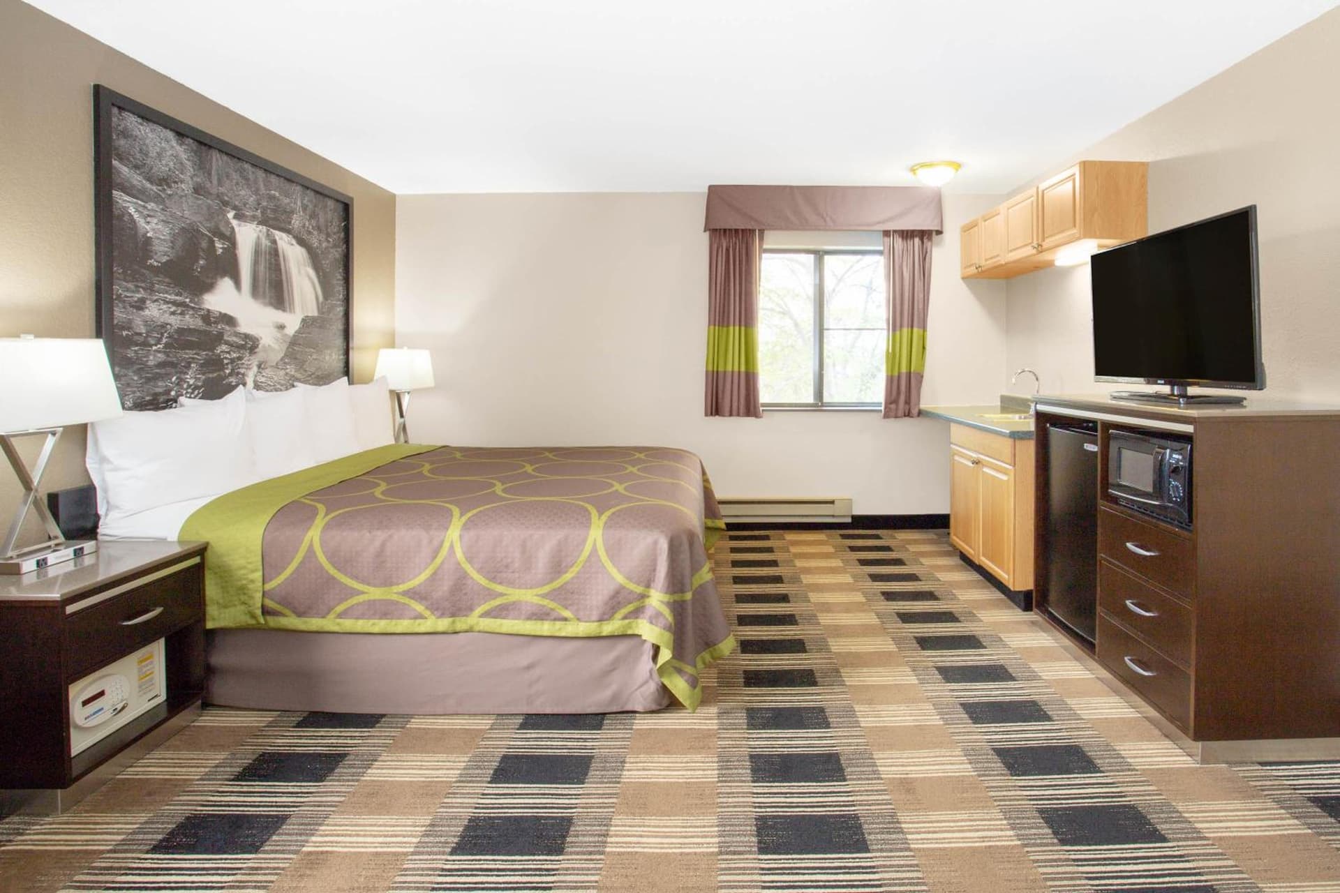 Super 8 by Wyndham Billings gallery photo in Billings, MT — image 21