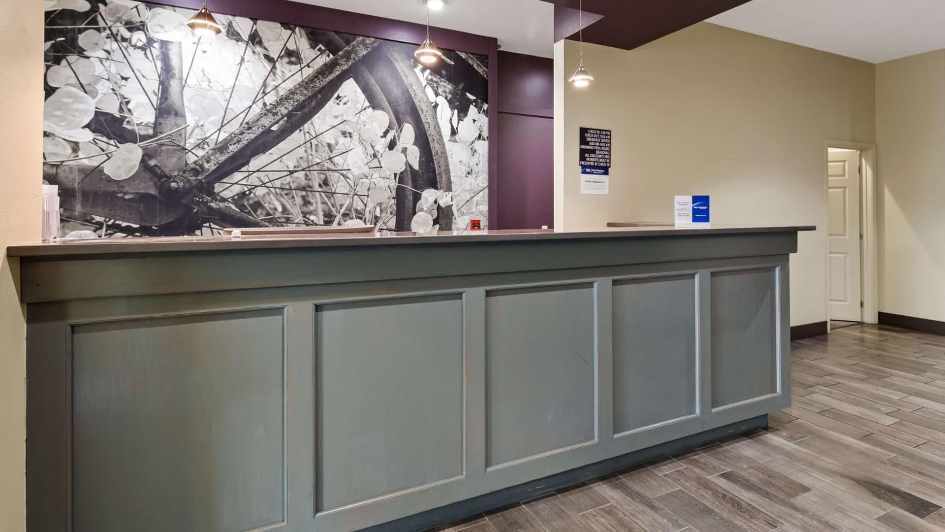 Best Western Chambersburg interior in Chambersburg, PA — gallery photo 2