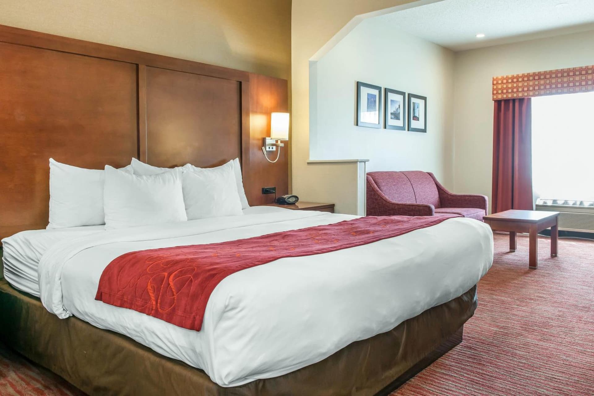 Comfort Suites Columbus Expo Center gallery photo in Columbus, OH — image 35