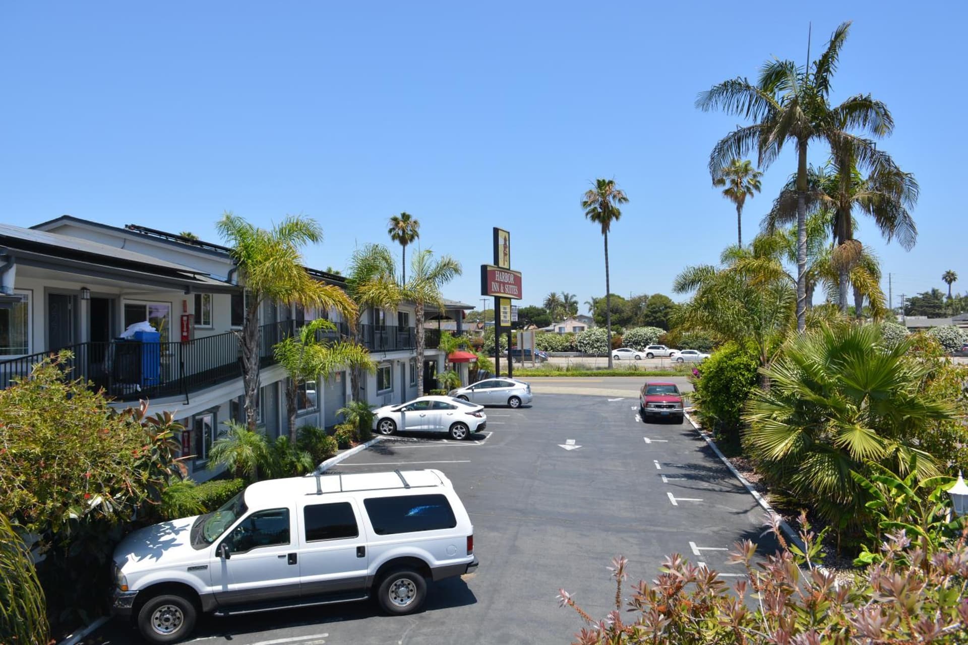 Harbor Inn & Suites Oceanside gallery photo in Oceanside, CA — image 5