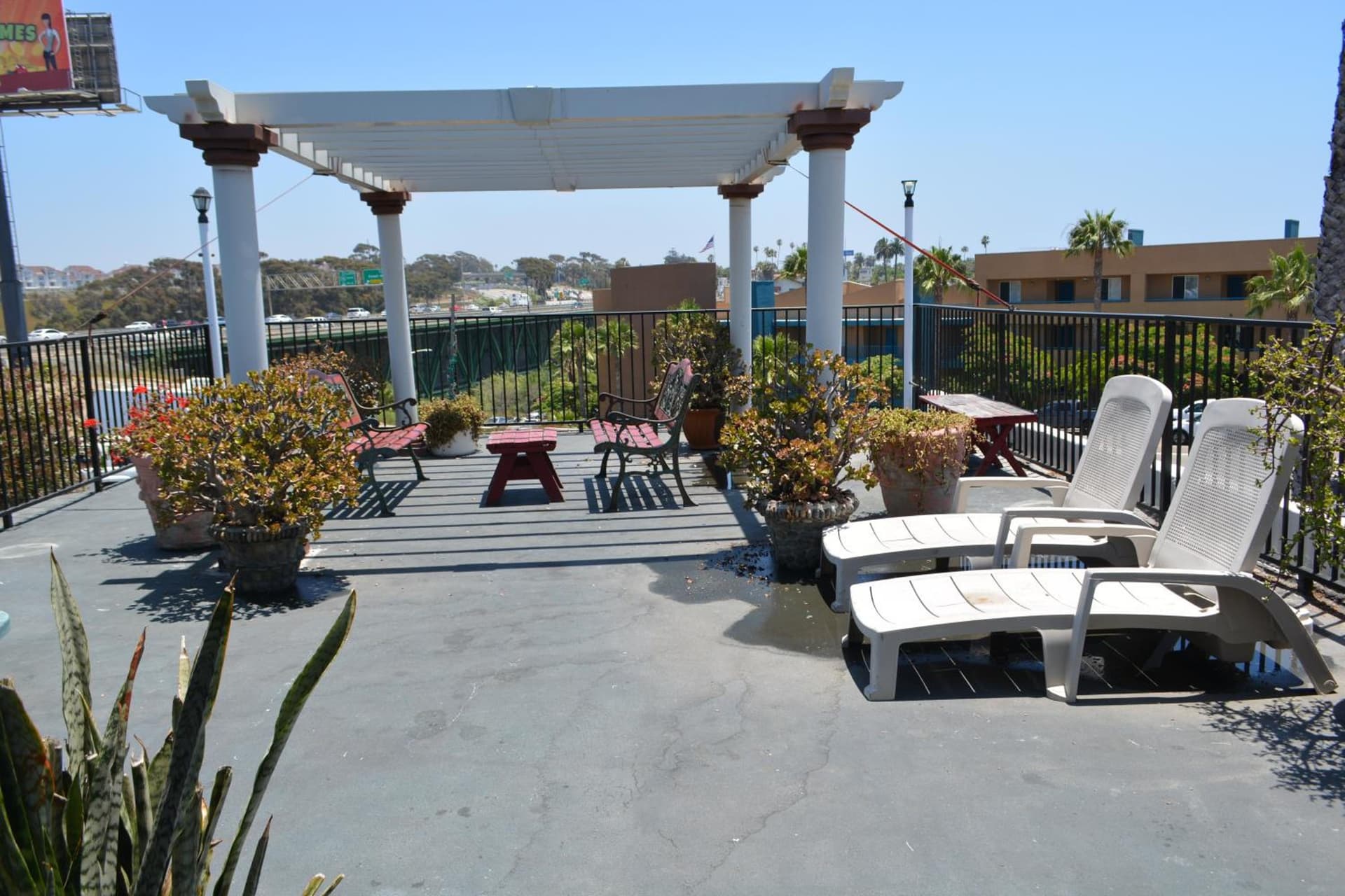 Harbor Inn & Suites Oceanside gallery photo in Oceanside, CA — image 15