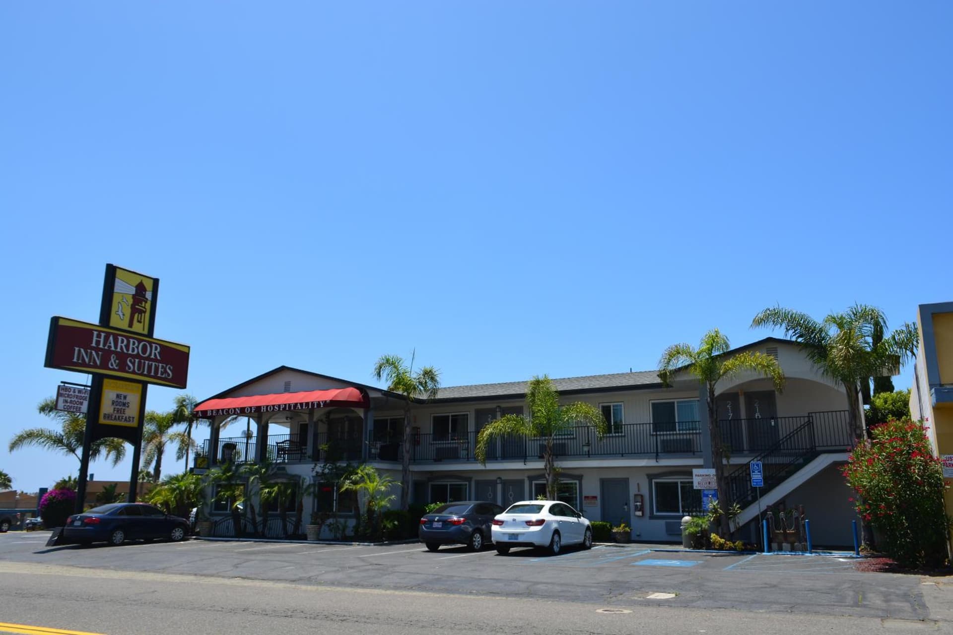 Harbor Inn & Suites Oceanside — hotel in Oceanside, California