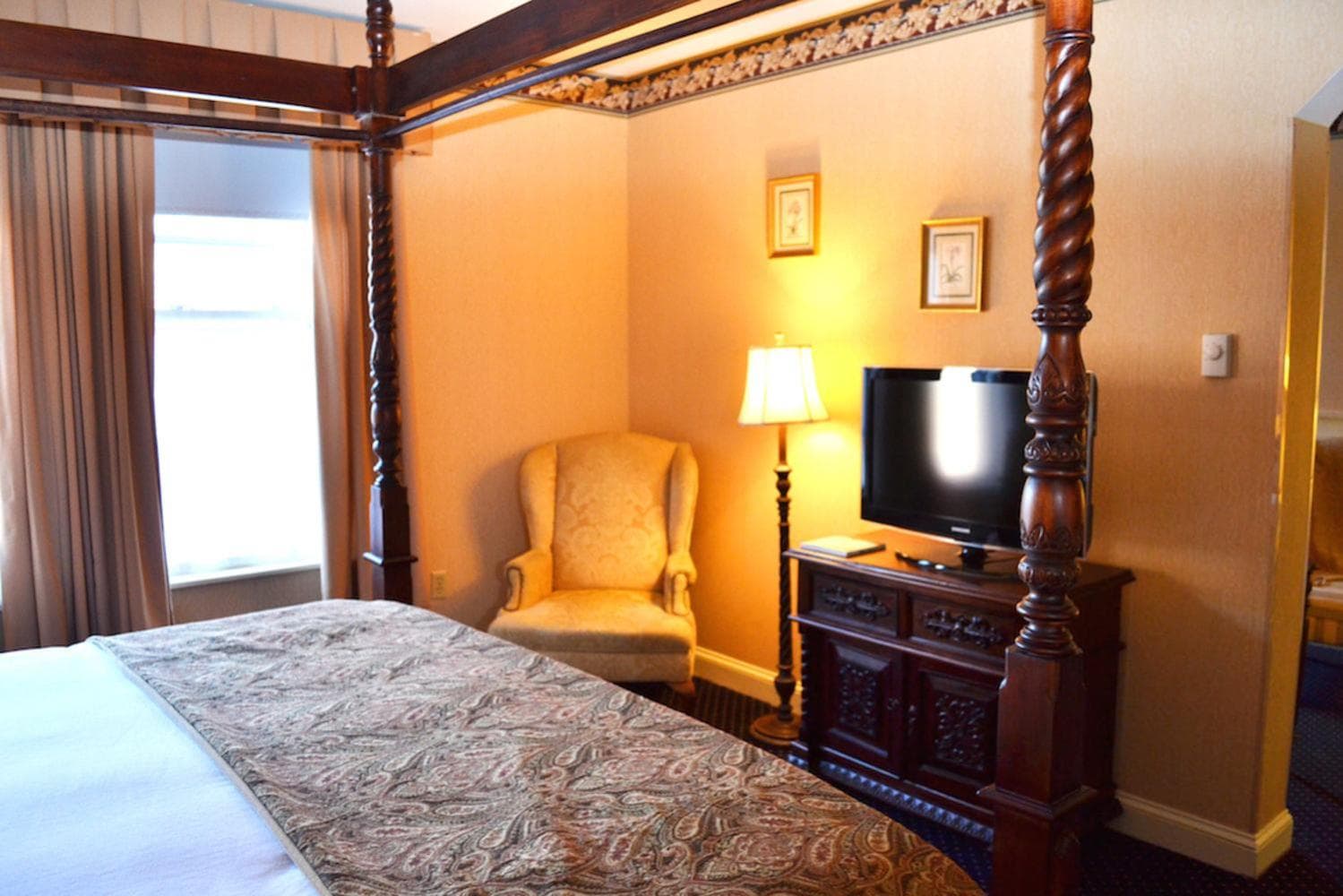 The Inn at Saratoga gallery photo in Saratoga Springs, NY — image 8