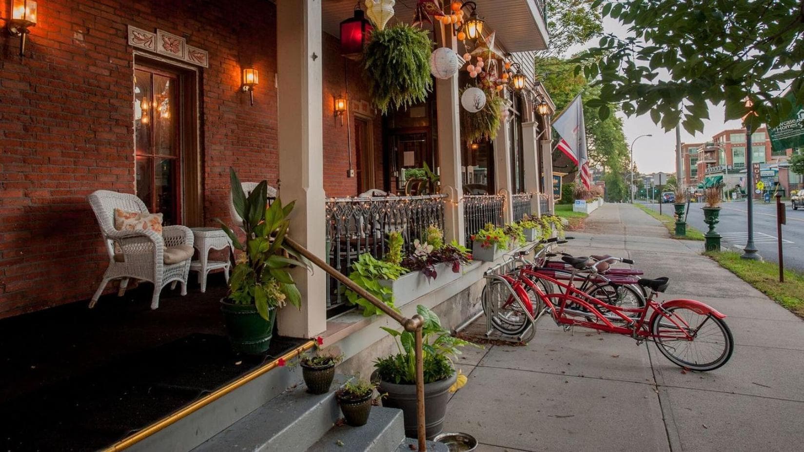 The Inn at Saratoga interior in Saratoga Springs, NY — gallery photo 2