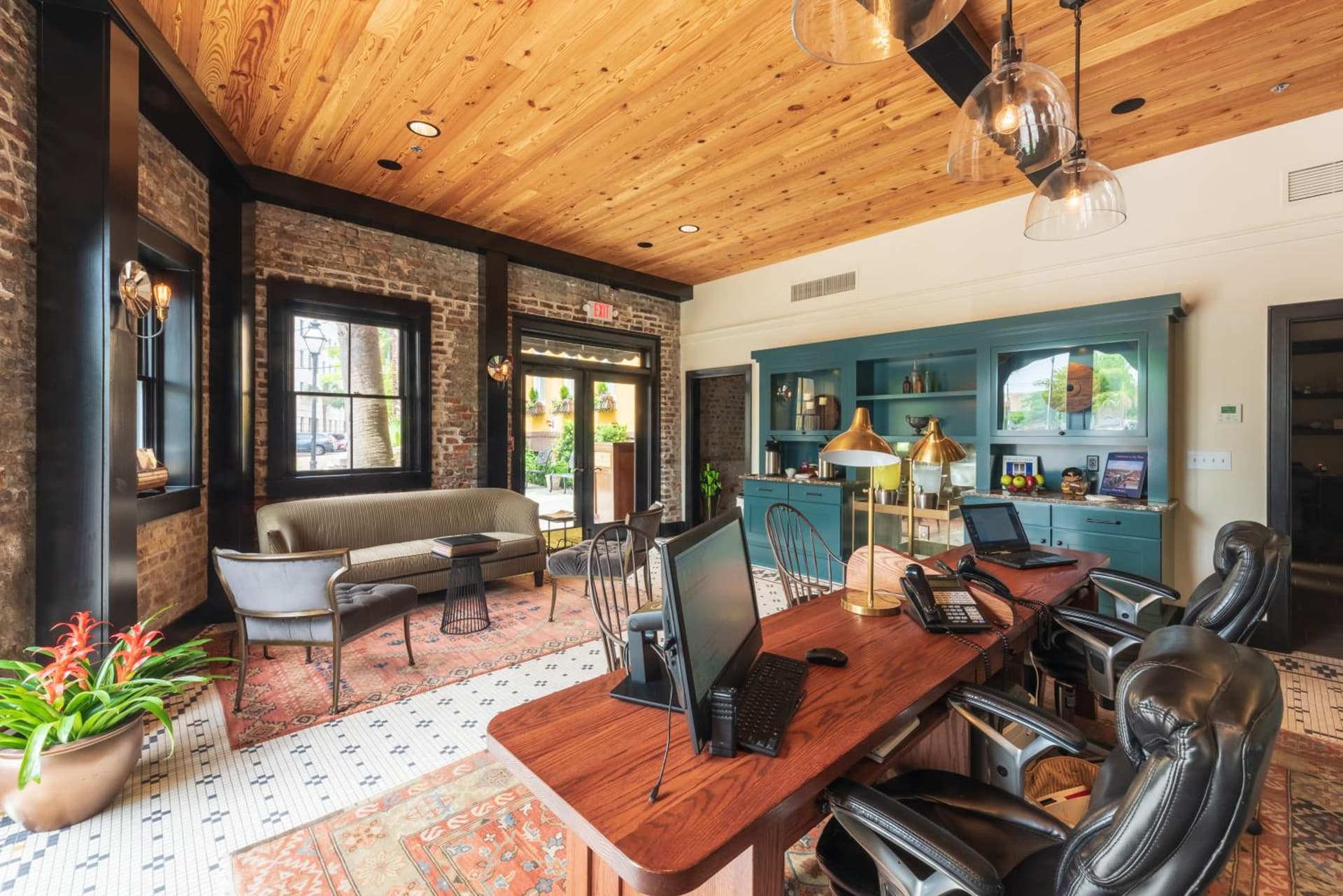 Andrew Pinckney Inn gallery photo in Charleston, SC — image 18