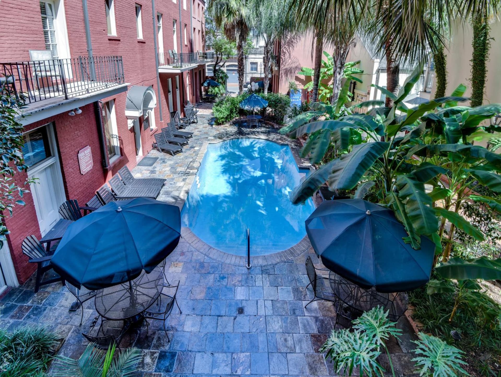 Chateau Orleans interior in New Orleans, LA — gallery photo 2