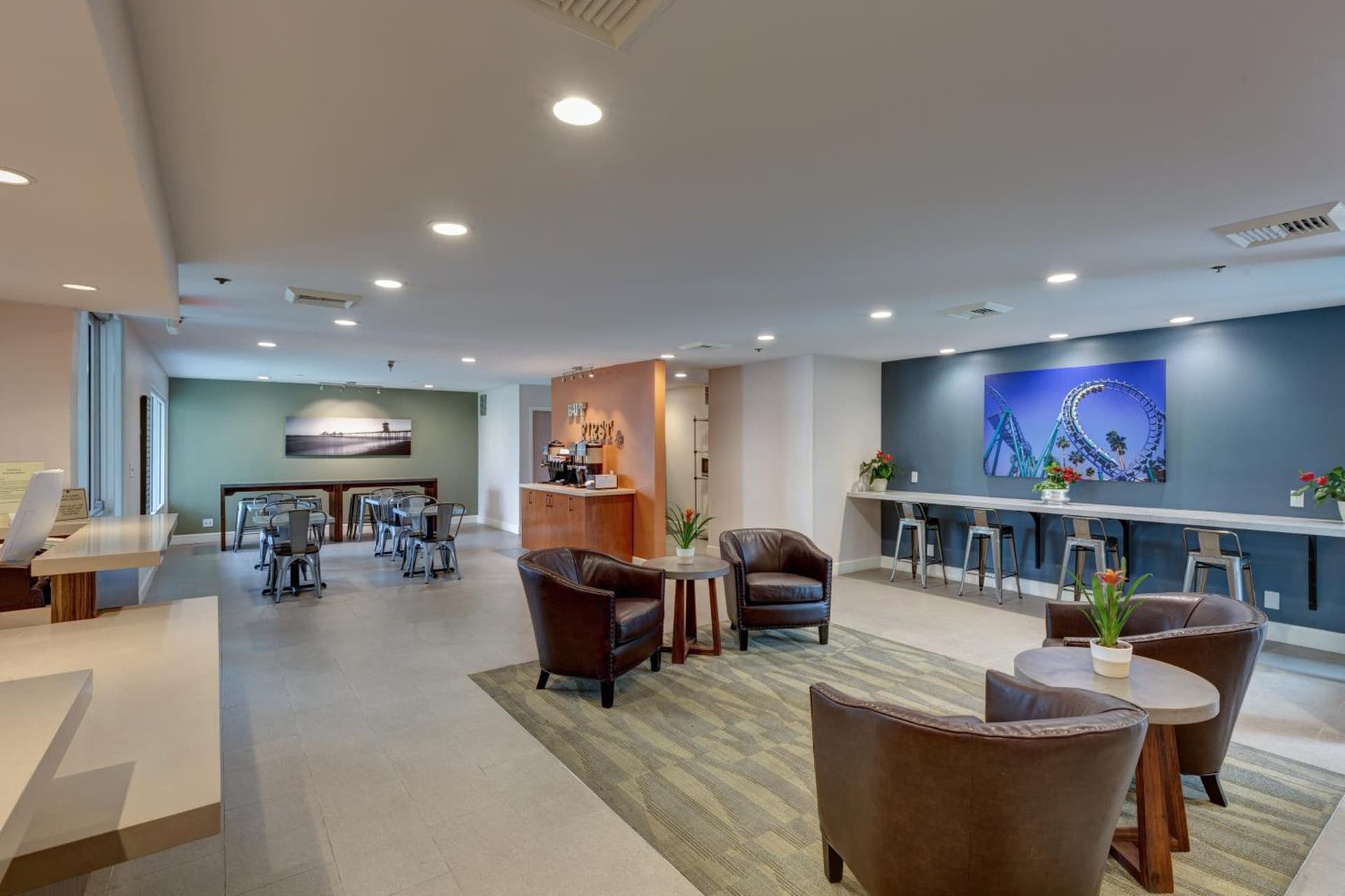 Good Nite Inn Buena Park property views in Buena Park, CA — gallery photo 3