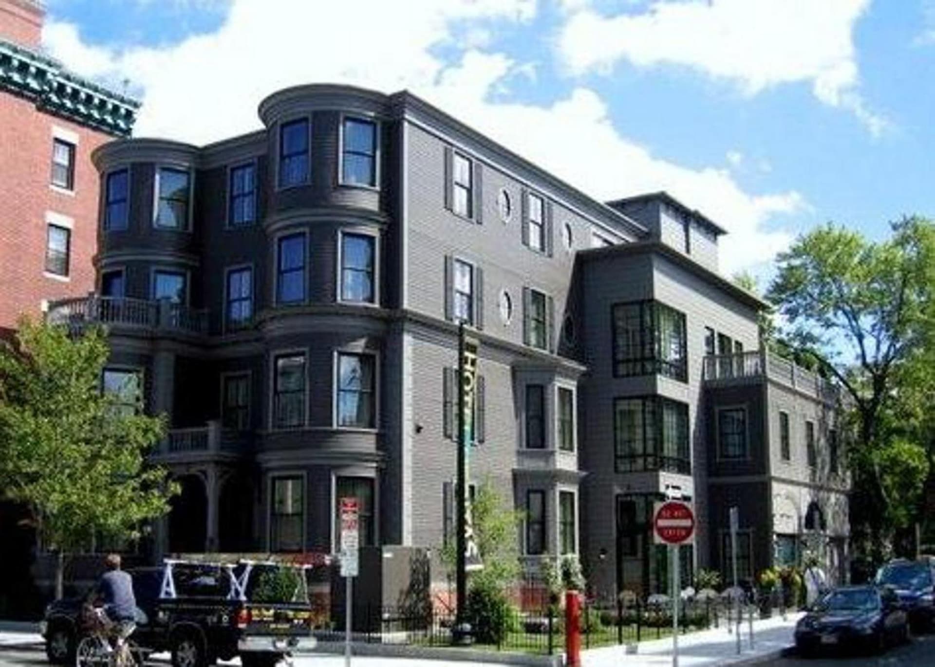Hotel Veritas gallery photo in Cambridge, MA — image 10