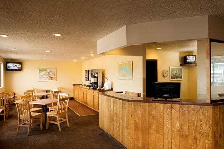 Superior & Sage Hotel interior in Superior, WI — gallery photo 2