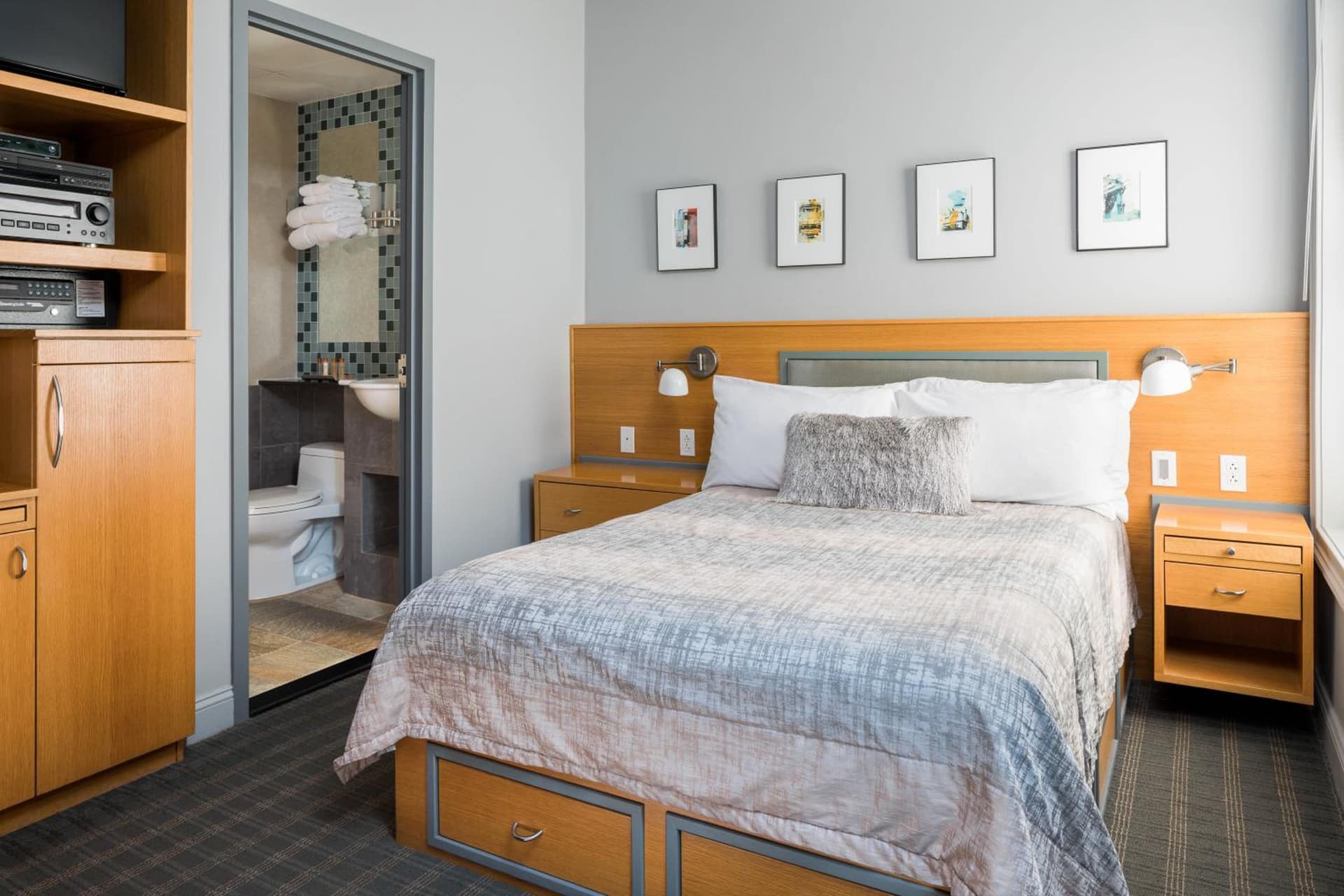 Charlesmark Hotel interior in Boston, MA — gallery photo 2