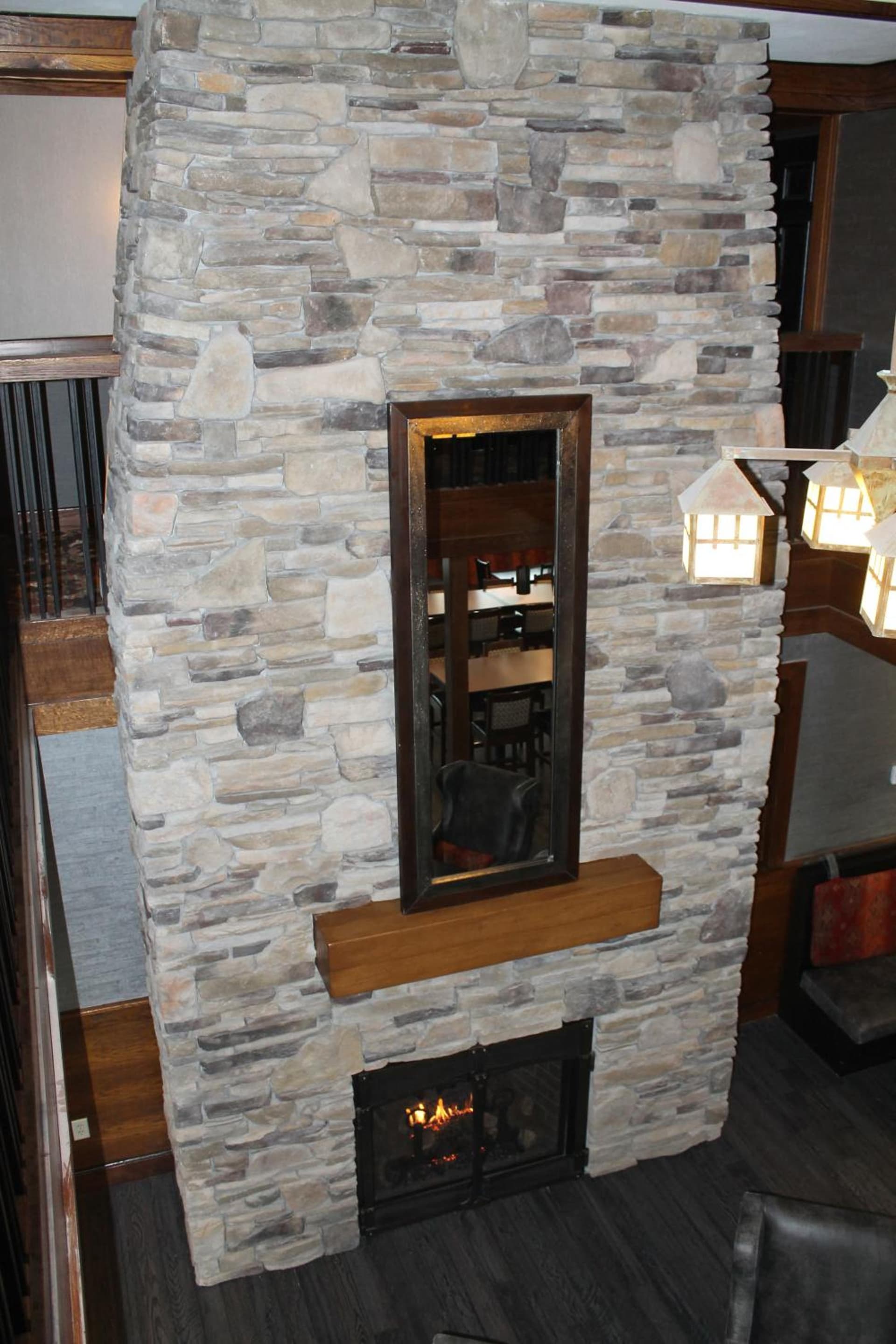 The Craftsman Inn & Suites interior in Fayetteville, NY — gallery photo 2