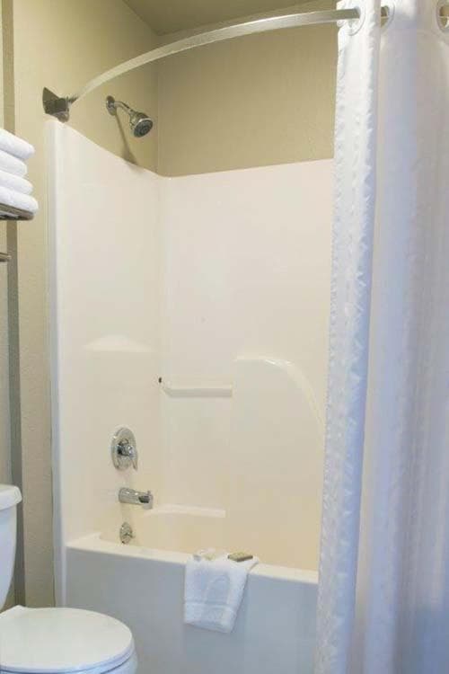 Colstrip Inn & Suites interior in Colstrip, MT — gallery photo 2