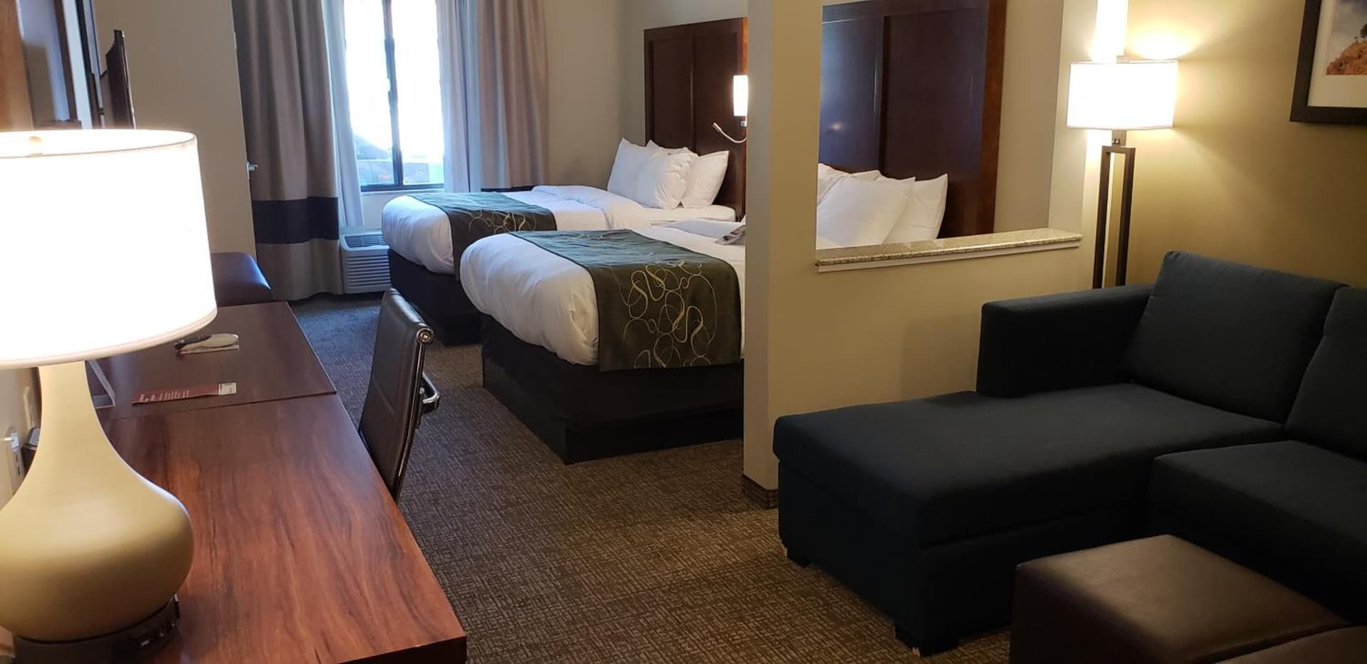Comfort Suites Denver near Anschutz Medical Campus property views in Aurora, CO — gallery photo 3