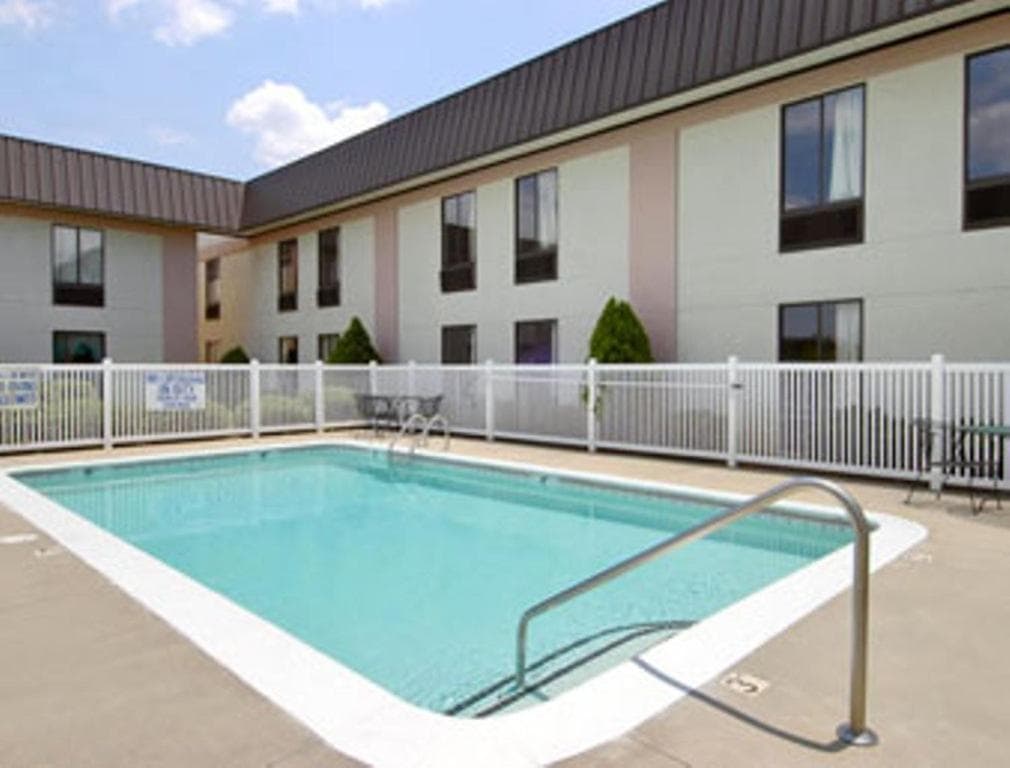 Ramada Limited - Columbia property views in Columbia, SC — gallery photo 3