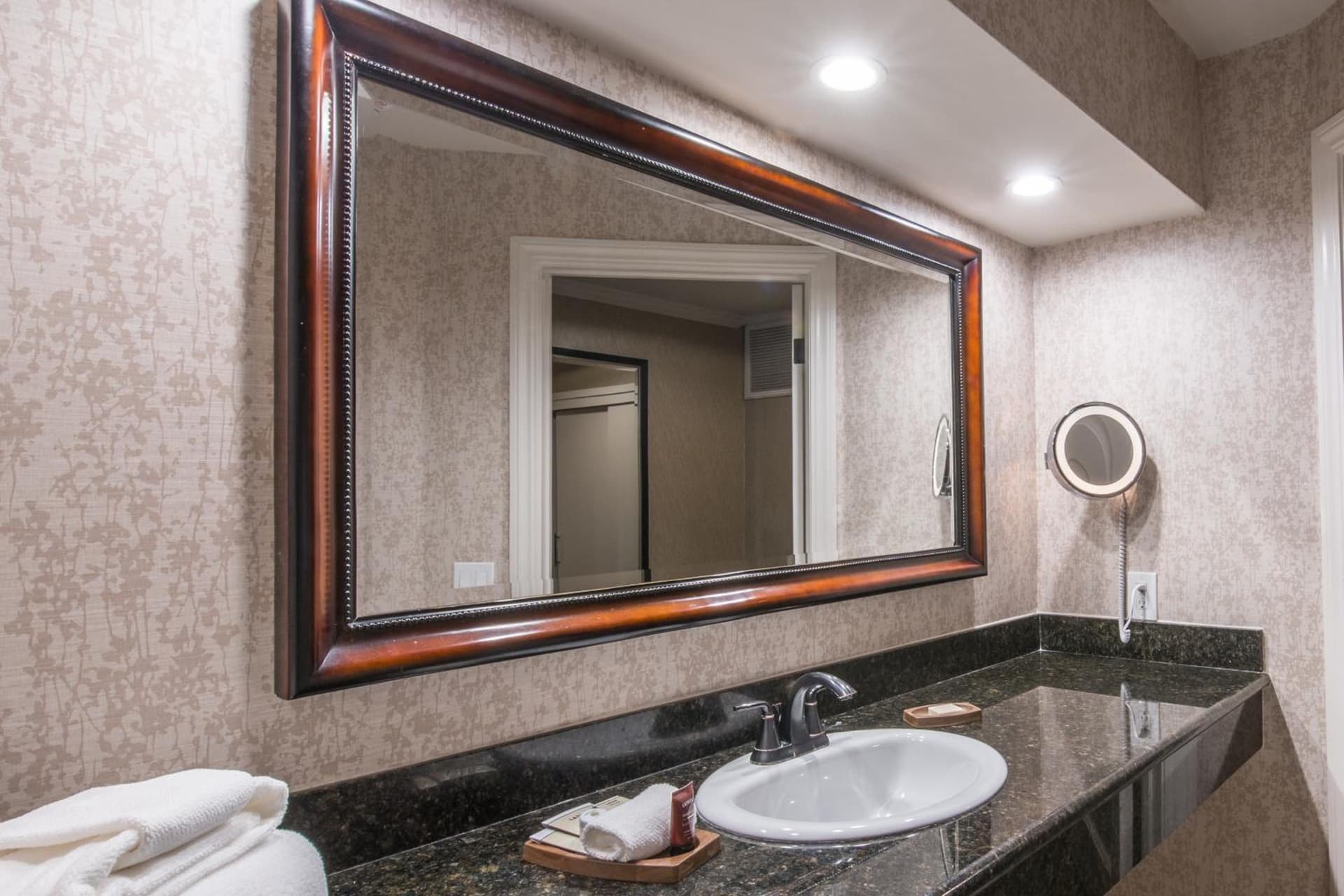 The Creekside Inn gallery photo in Palo Alto, CA — image 18