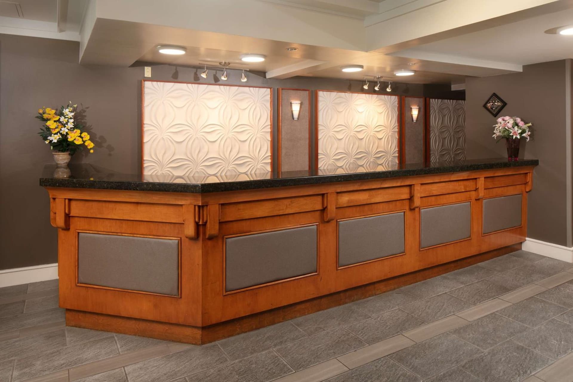 Red Lion Hotel Bellevue gallery photo in Bellevue, WA — image 33
