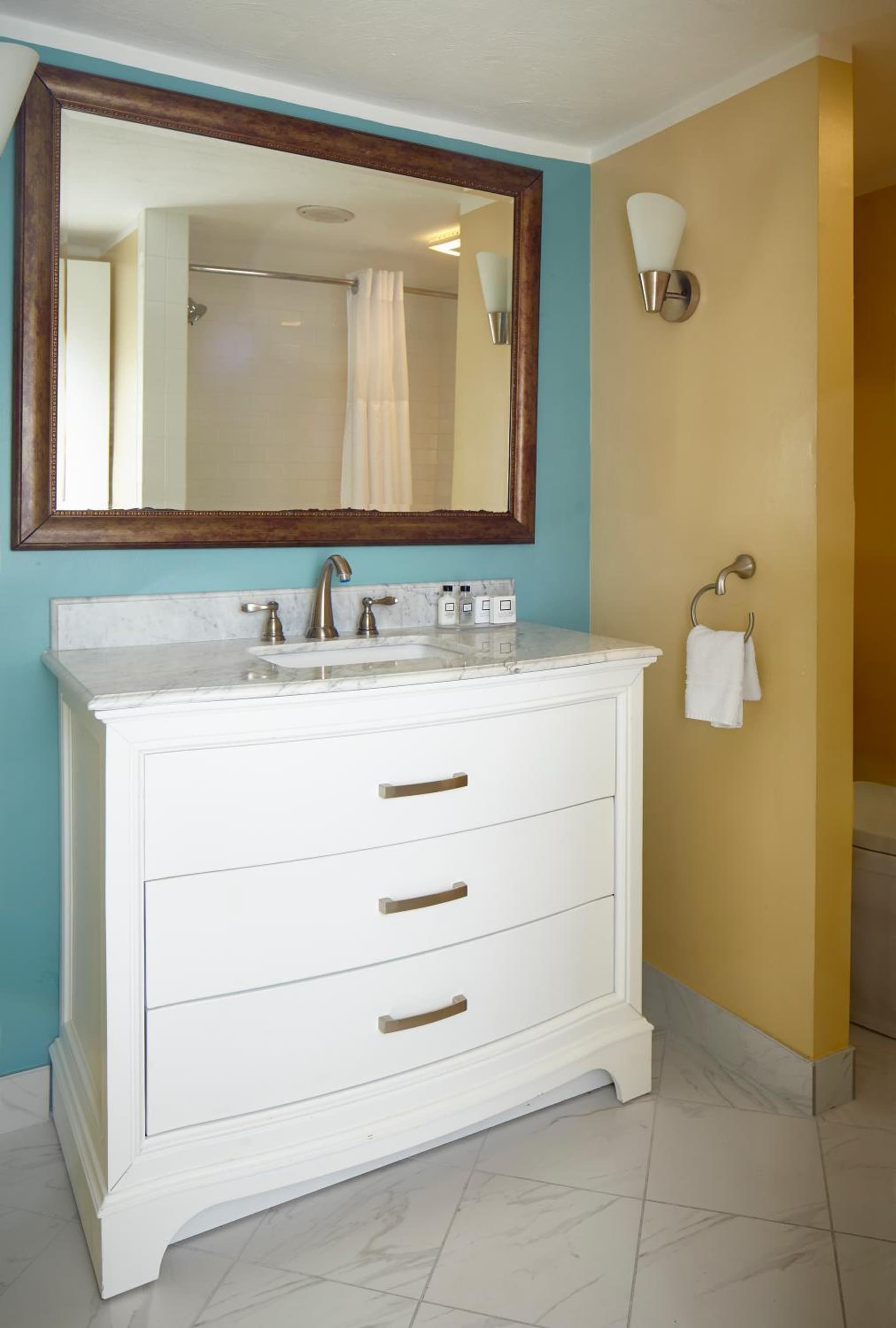 Breezeway Boutique Hotel gallery photo in Westerly, RI — image 31