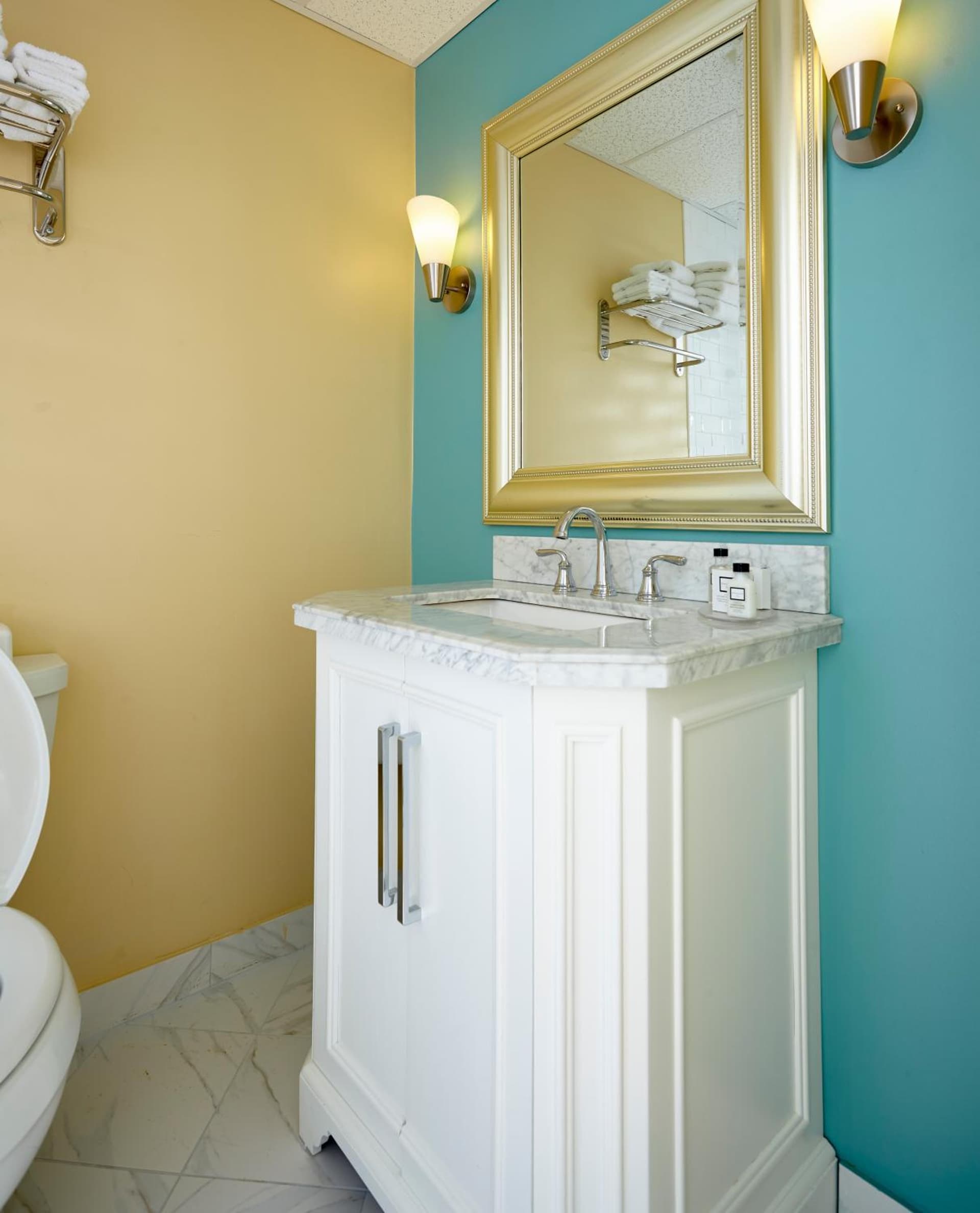 Breezeway Boutique Hotel gallery photo in Westerly, RI — image 36