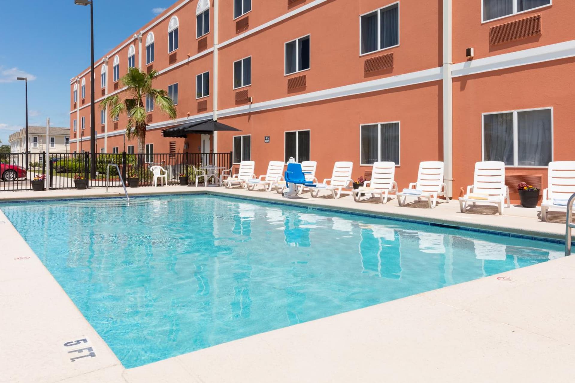 Amelia Hotel at the Beach interior in Fernandina Beach, FL — gallery photo 2