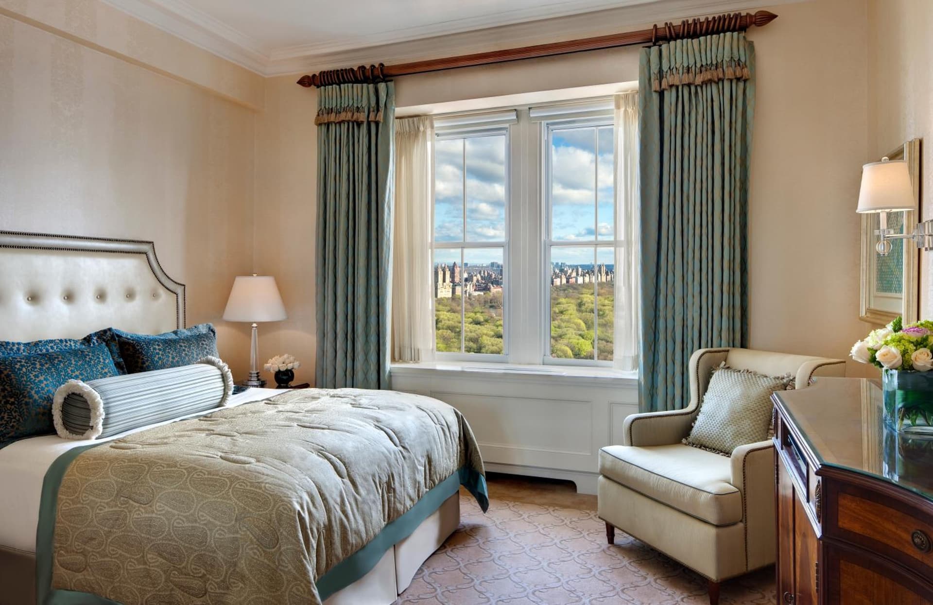 The Pierre, A Taj Hotel, New York gallery photo in New York, NY — image 6