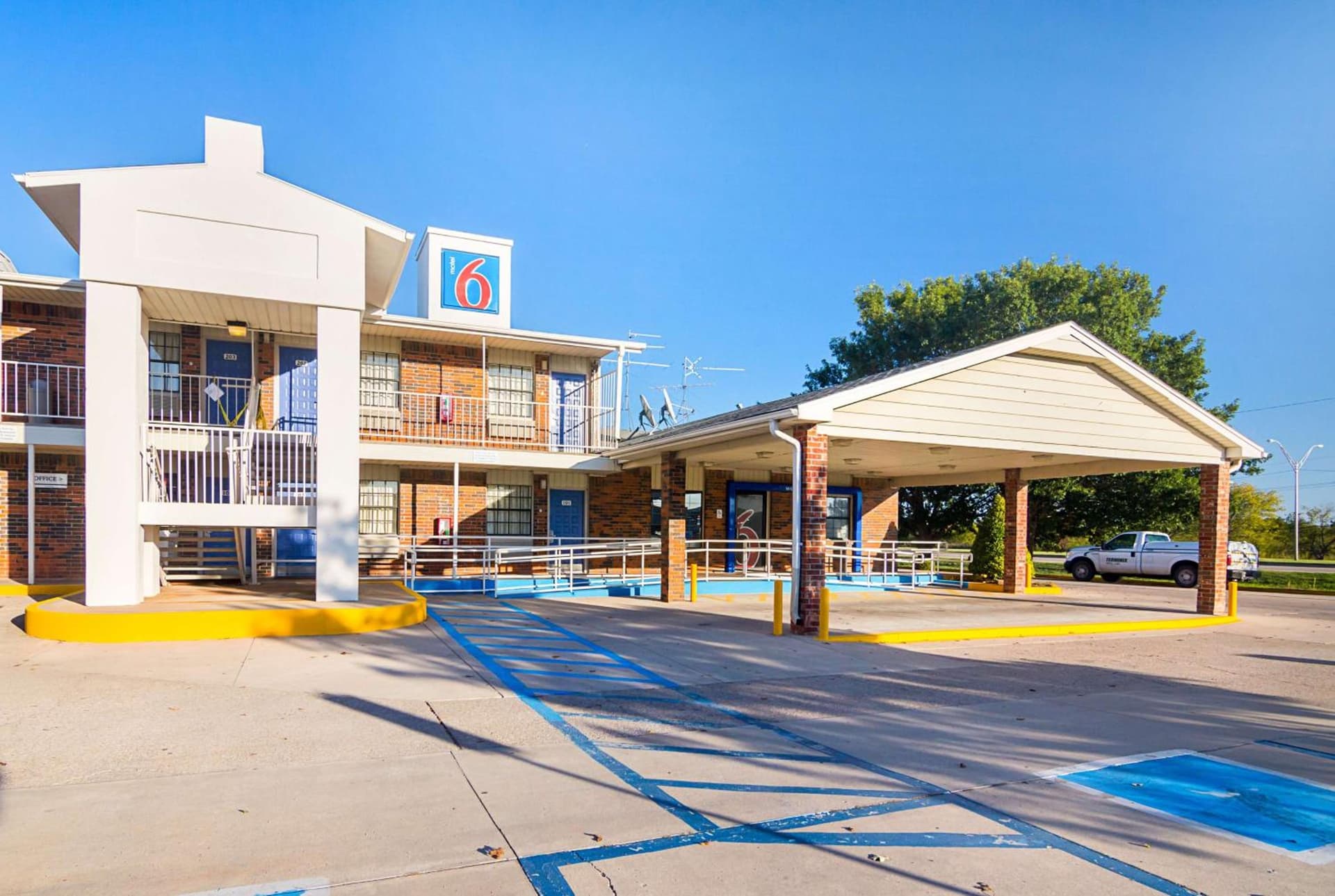 Motel 6-Lawton, OK property views in Lawton, OK — gallery photo 3