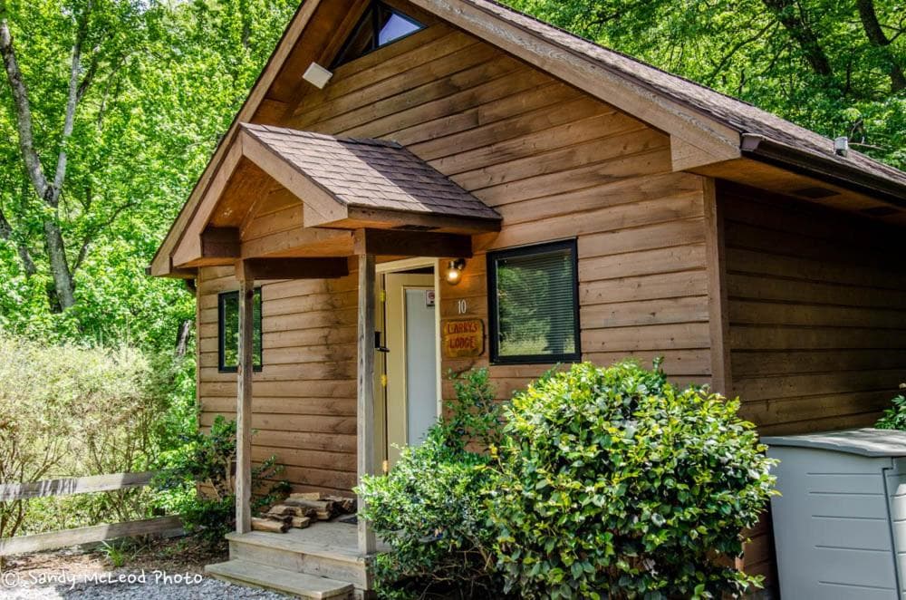 Asheville Cabins of Willow Winds featured exterior or lobby in Asheville, NC — similar hotel