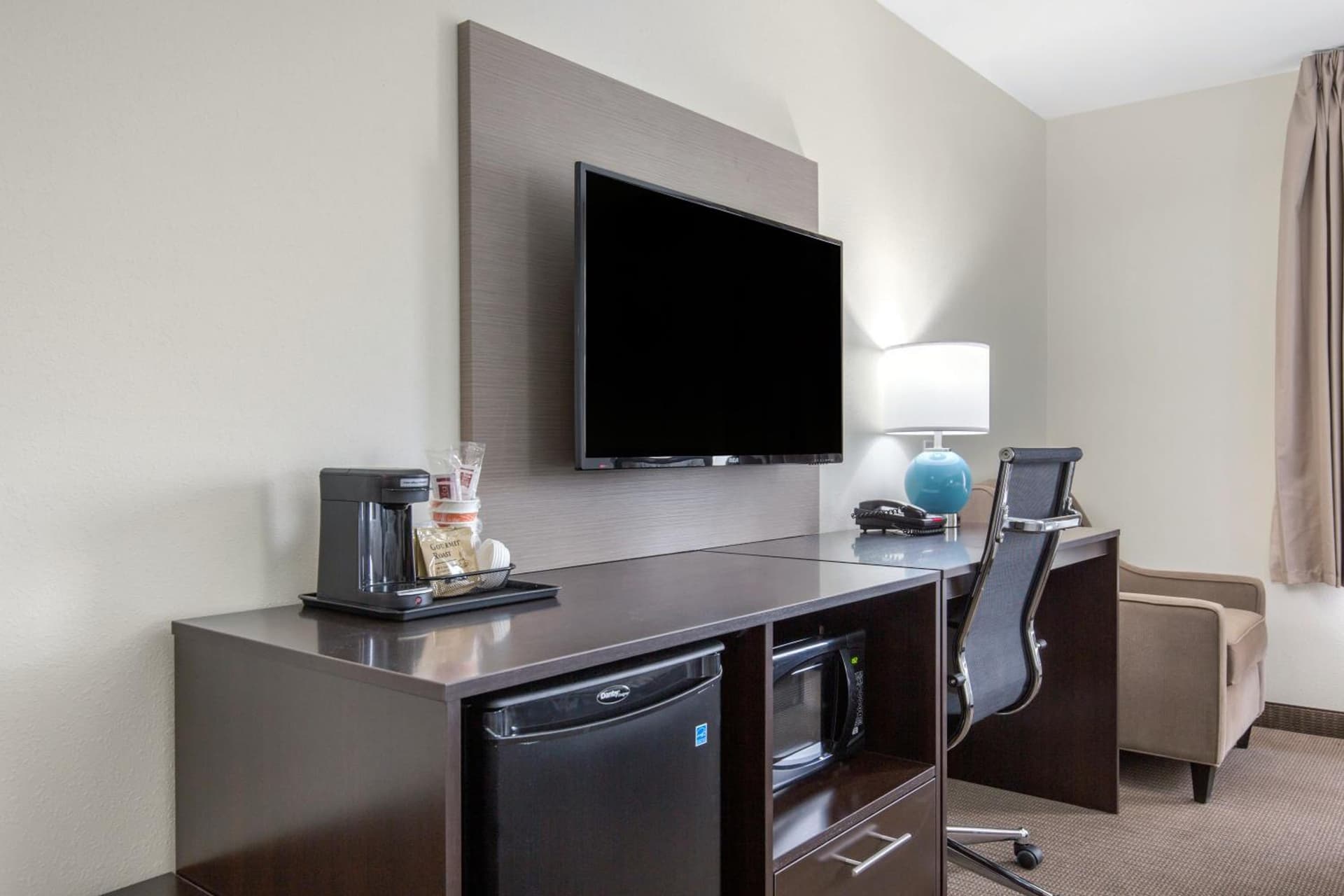 Sleep Inn & Suites South Jacksonville interior in South Jacksonville, IL — gallery photo 2
