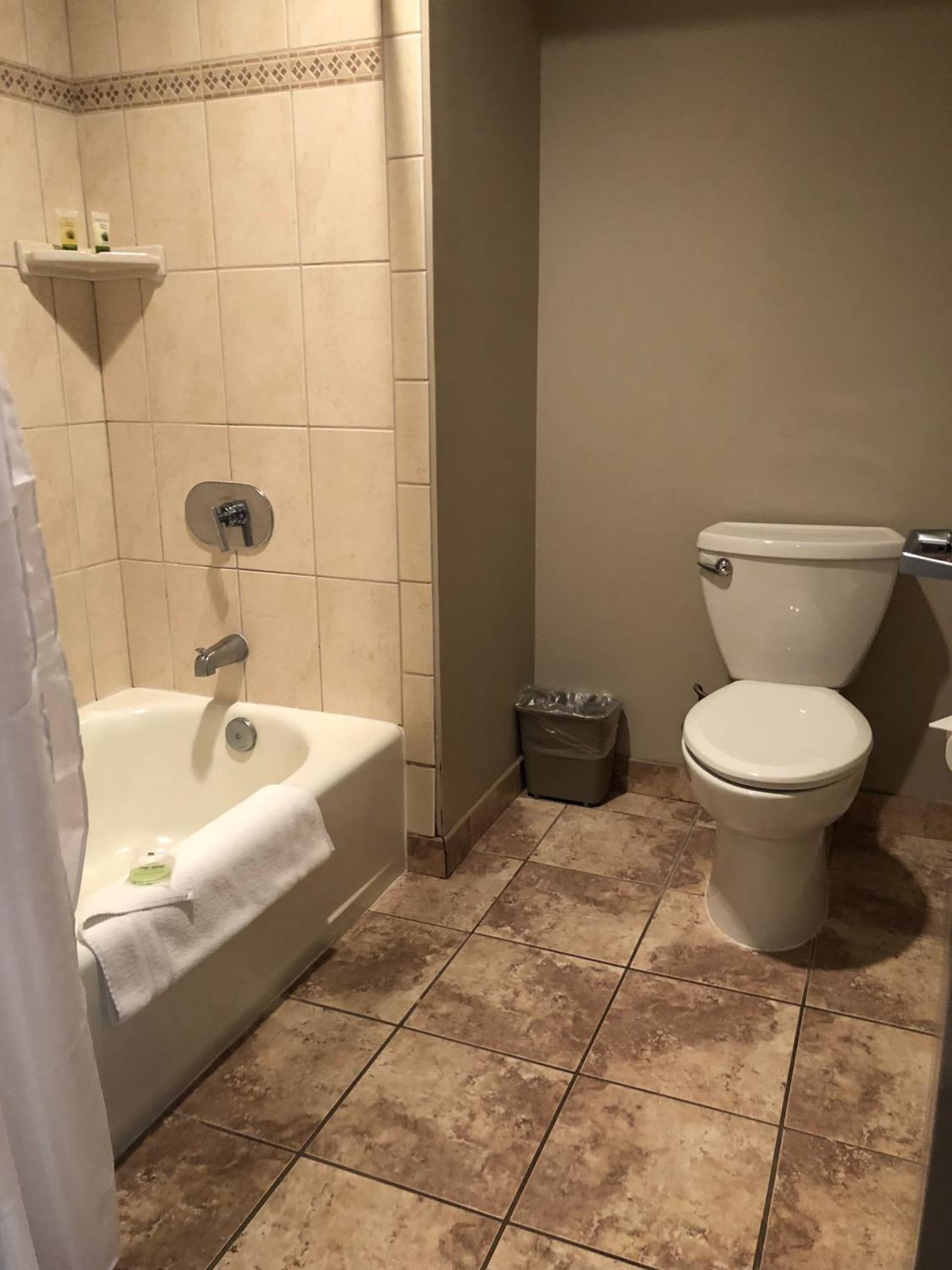 Shilo Inn Suites Hotel - Killeen gallery photo in Killeen, TX — image 17