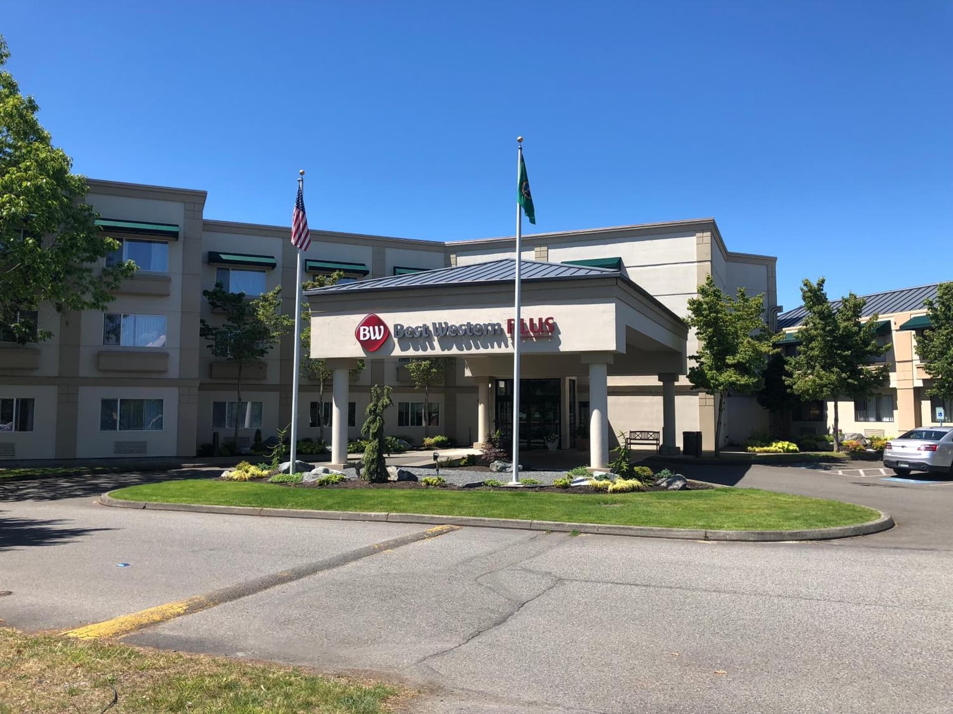Best Western Plus Edmonds Harbor Inn gallery photo in Edmonds, WA — image 64