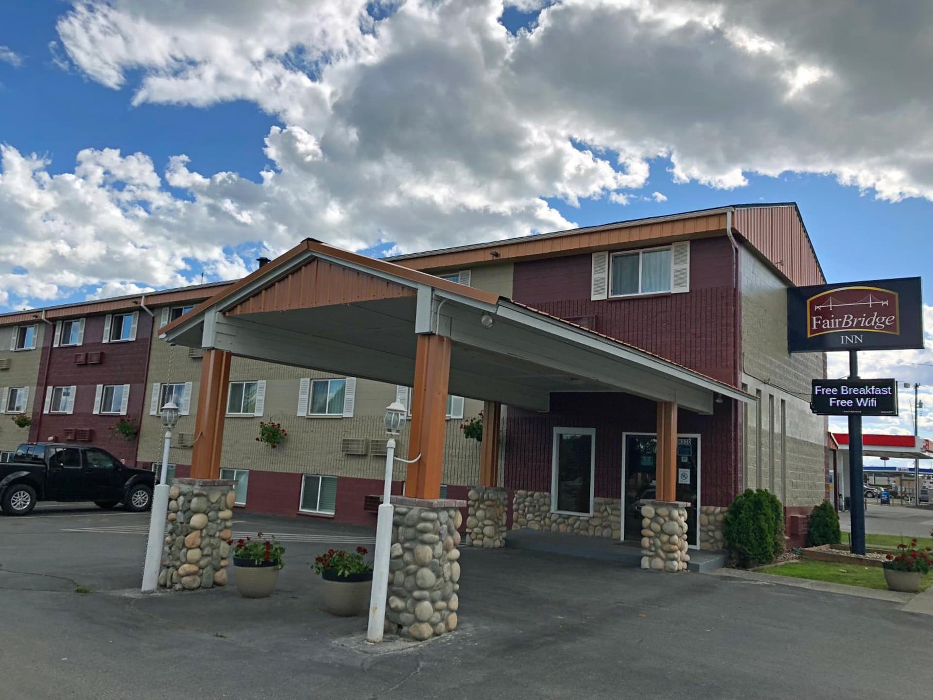 FairBridge Inn - Coeur d'Alene exterior or lobby in Coeur d'Alene, ID — main listing photo