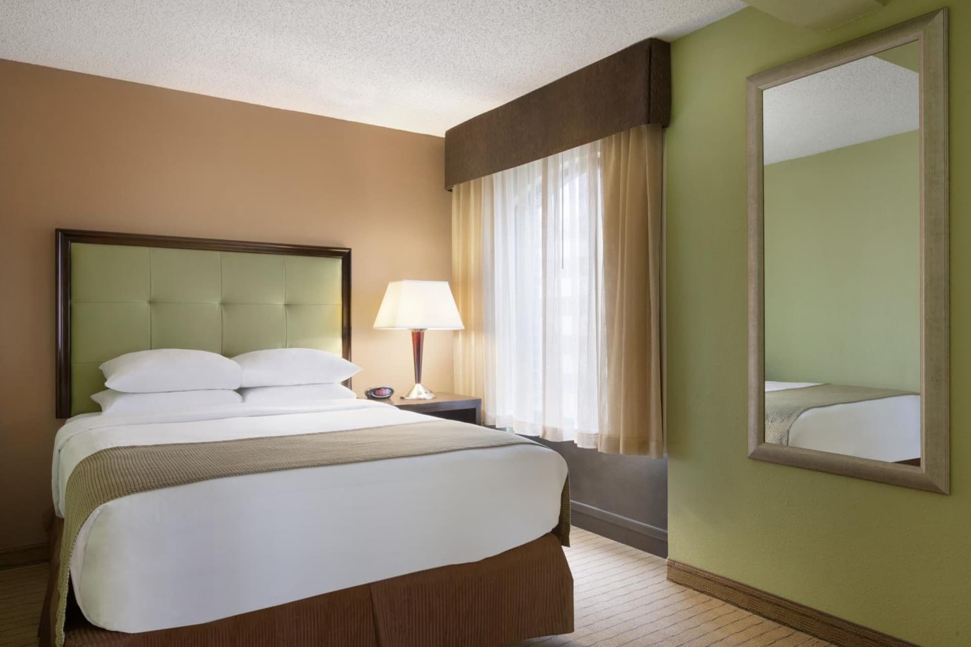 Days Inn by Wyndham Baltimore Inner Harbor gallery photo in Baltimore, MD — image 32