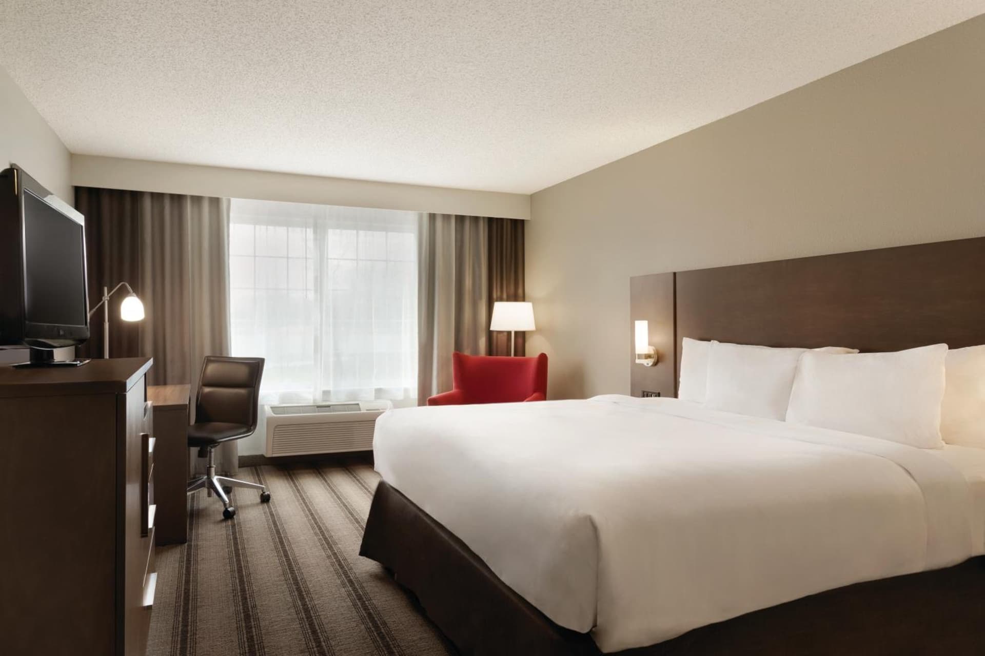 Country Inn & Suites by Radisson, Indianapolis Airport South, IN gallery photo in Indianapolis, IN — image 7