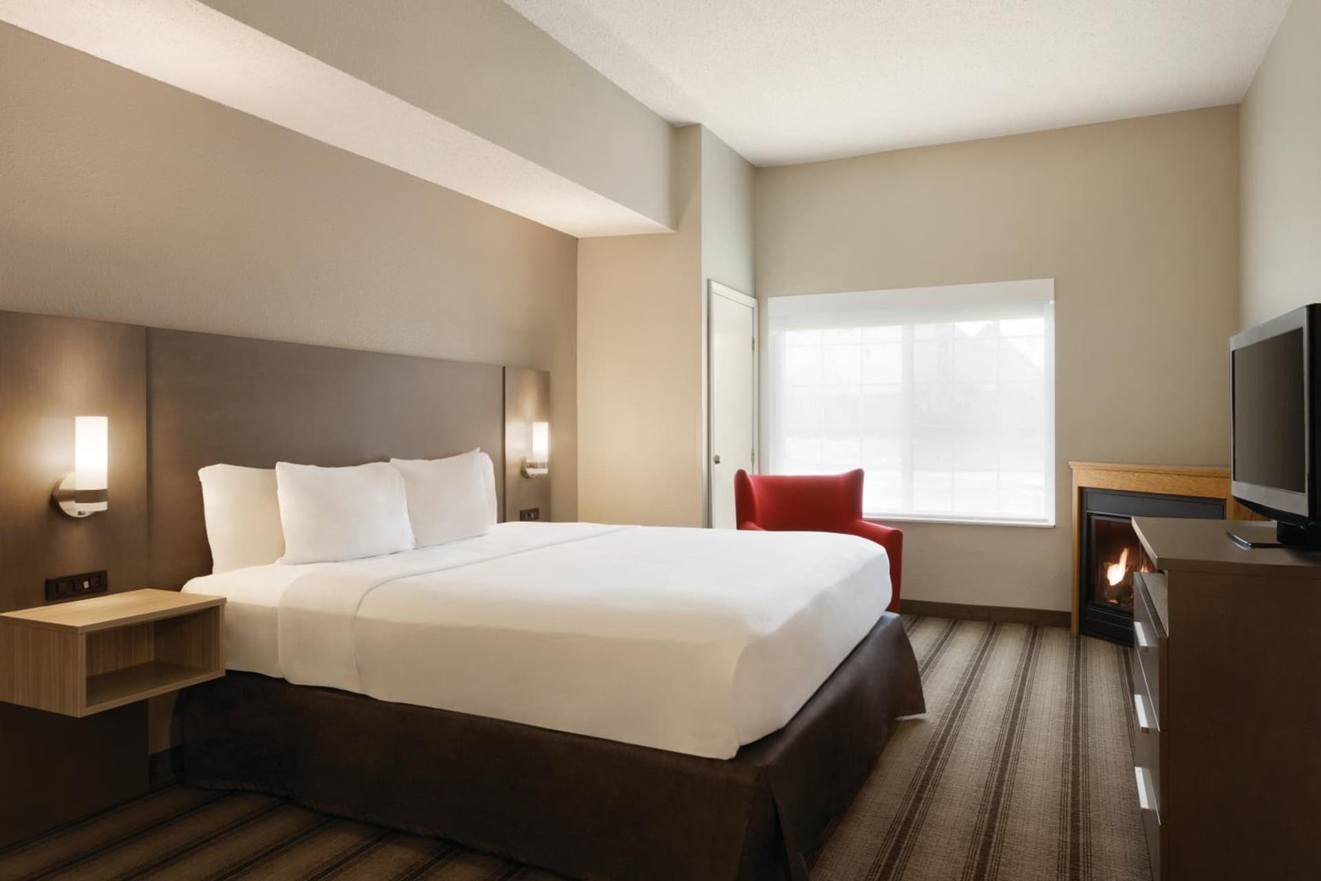 Country Inn & Suites by Radisson, Indianapolis Airport South, IN gallery photo in Indianapolis, IN — image 19