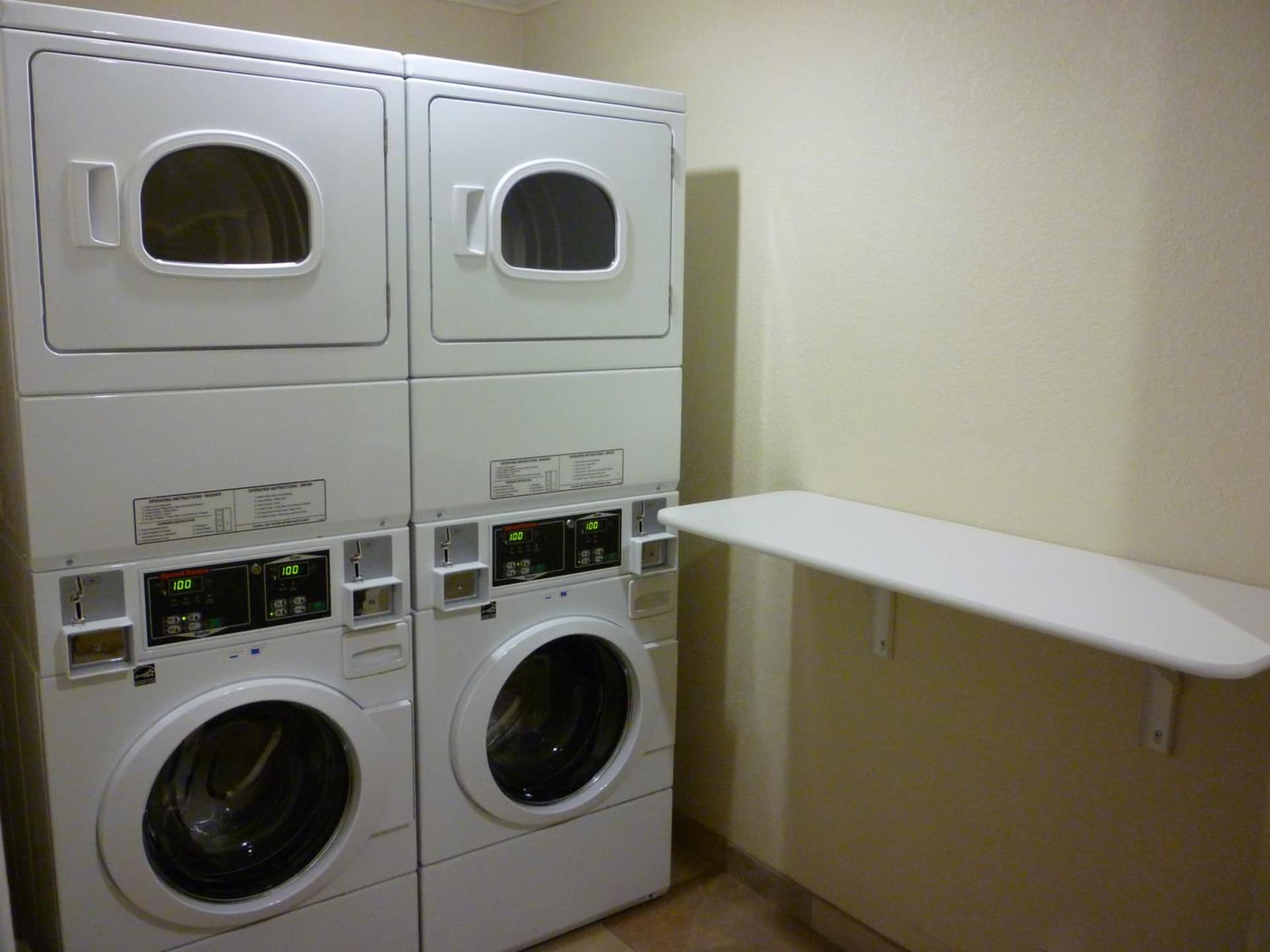 Best Western Town & Country Lodge gallery photo in Tulare, CA — image 35
