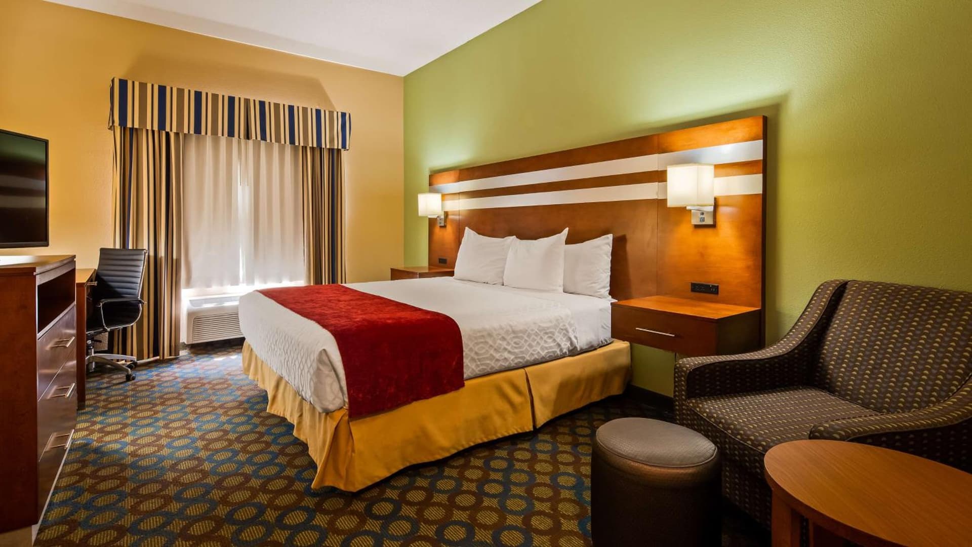 Best Western Troy Hotel interior in Troy, IL — gallery photo 2