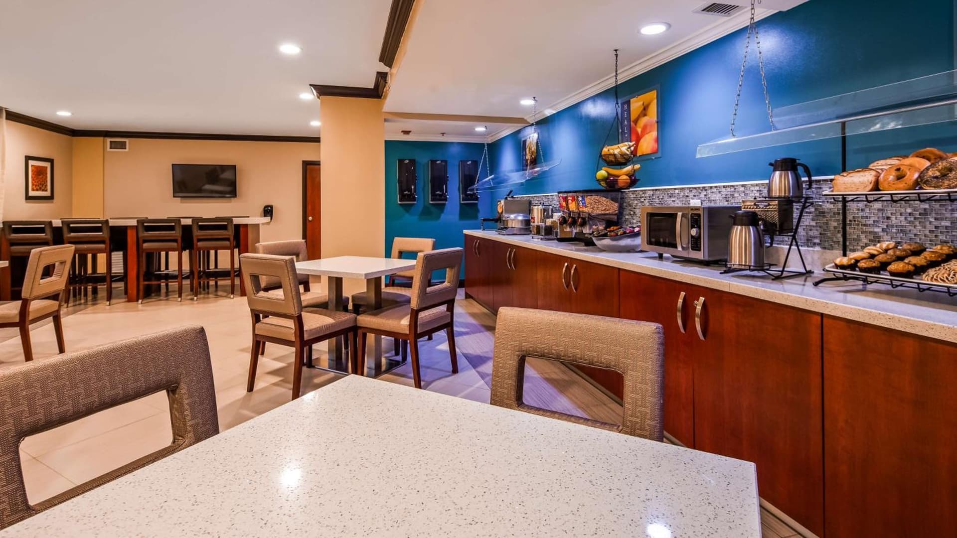 Best Western Ft Lauderdale I-95 Inn interior in Fort Lauderdale, FL — gallery photo 2