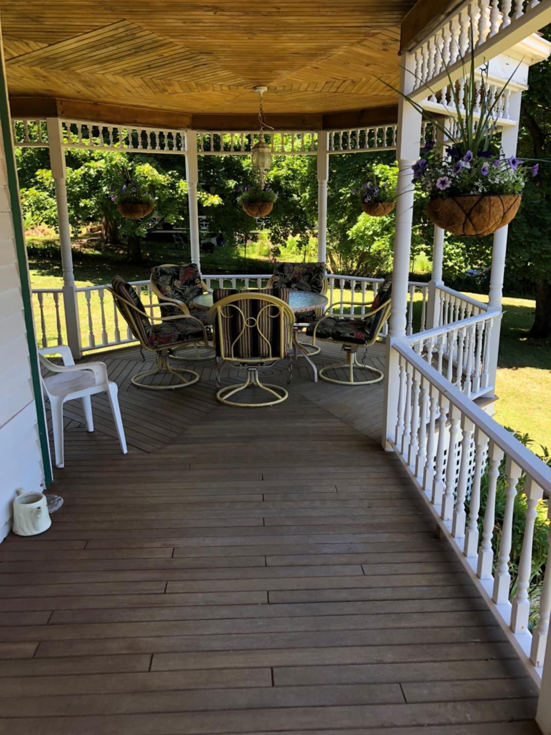 Antique Rose Inn Windham gallery photo in Windham — image 38