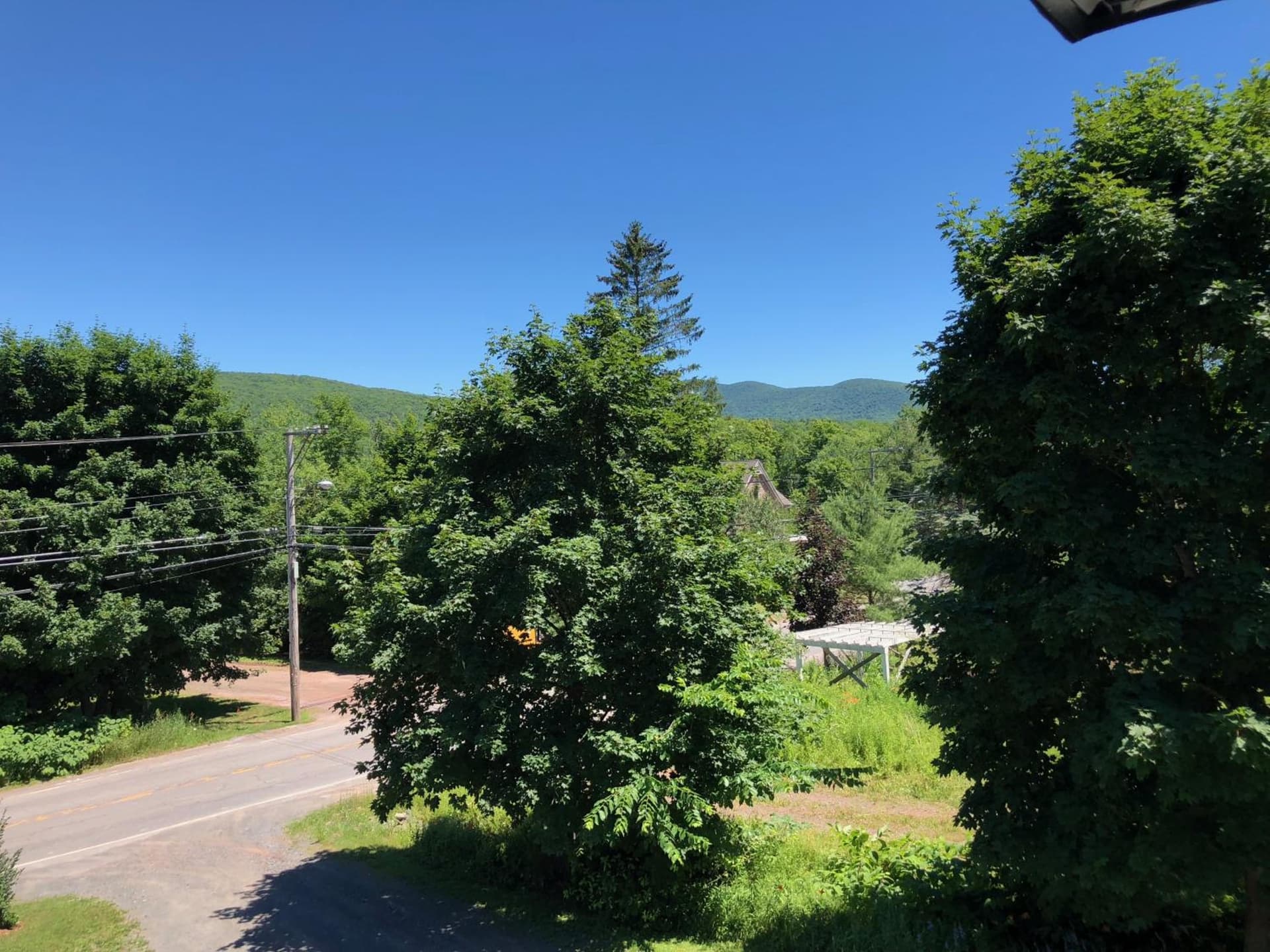 Antique Rose Inn Windham gallery photo in Windham — image 22