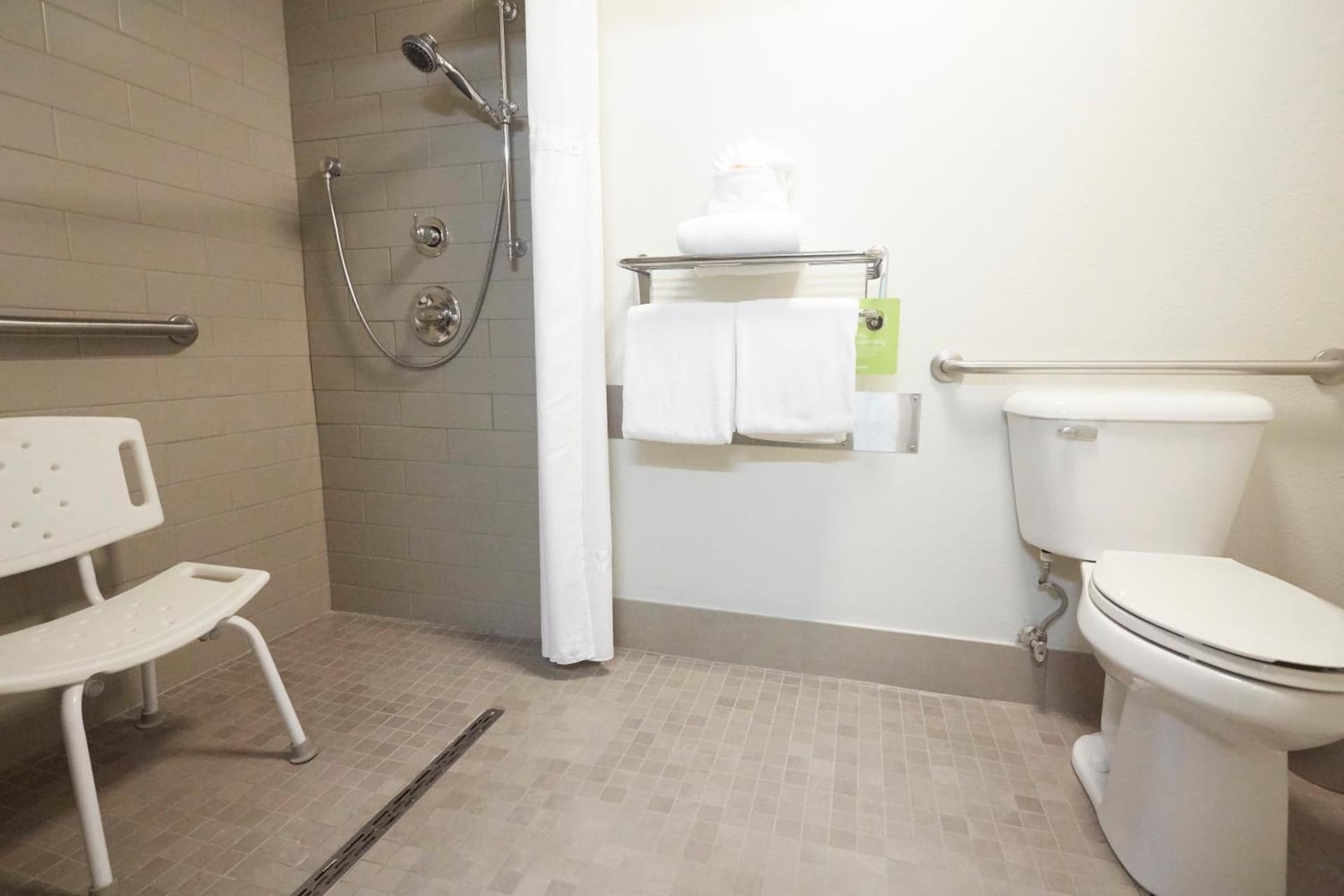 Radisson Hotel Portland Airport gallery photo in Portland, OR — image 85