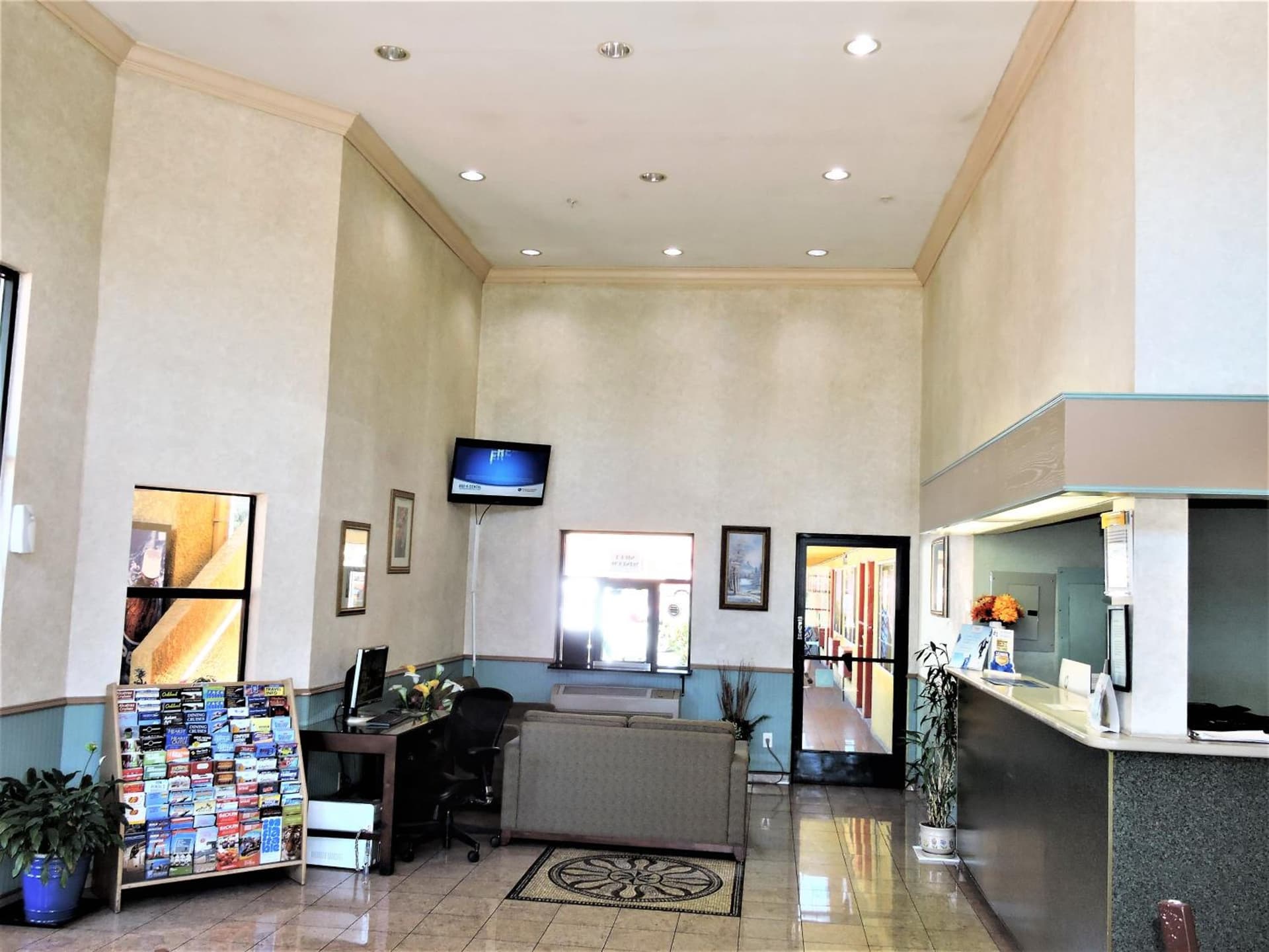 Mission Inn and Suites gallery photo in Hayward, CA — image 32