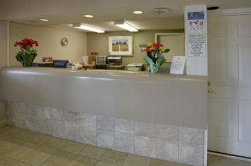Americas Best Value Inn & Suites in Murfreesboro interior in Murfreesboro, TN — gallery photo 2